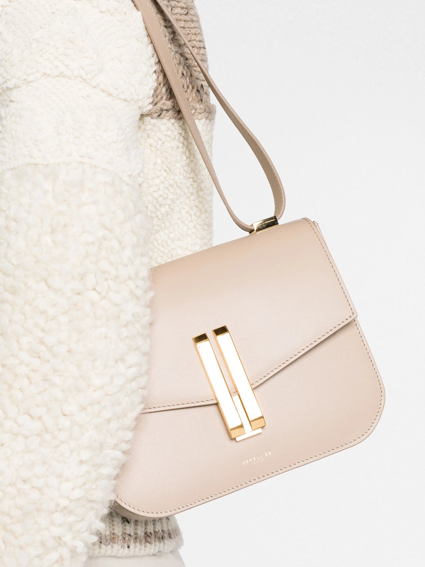 The Vancouver cross-body bag