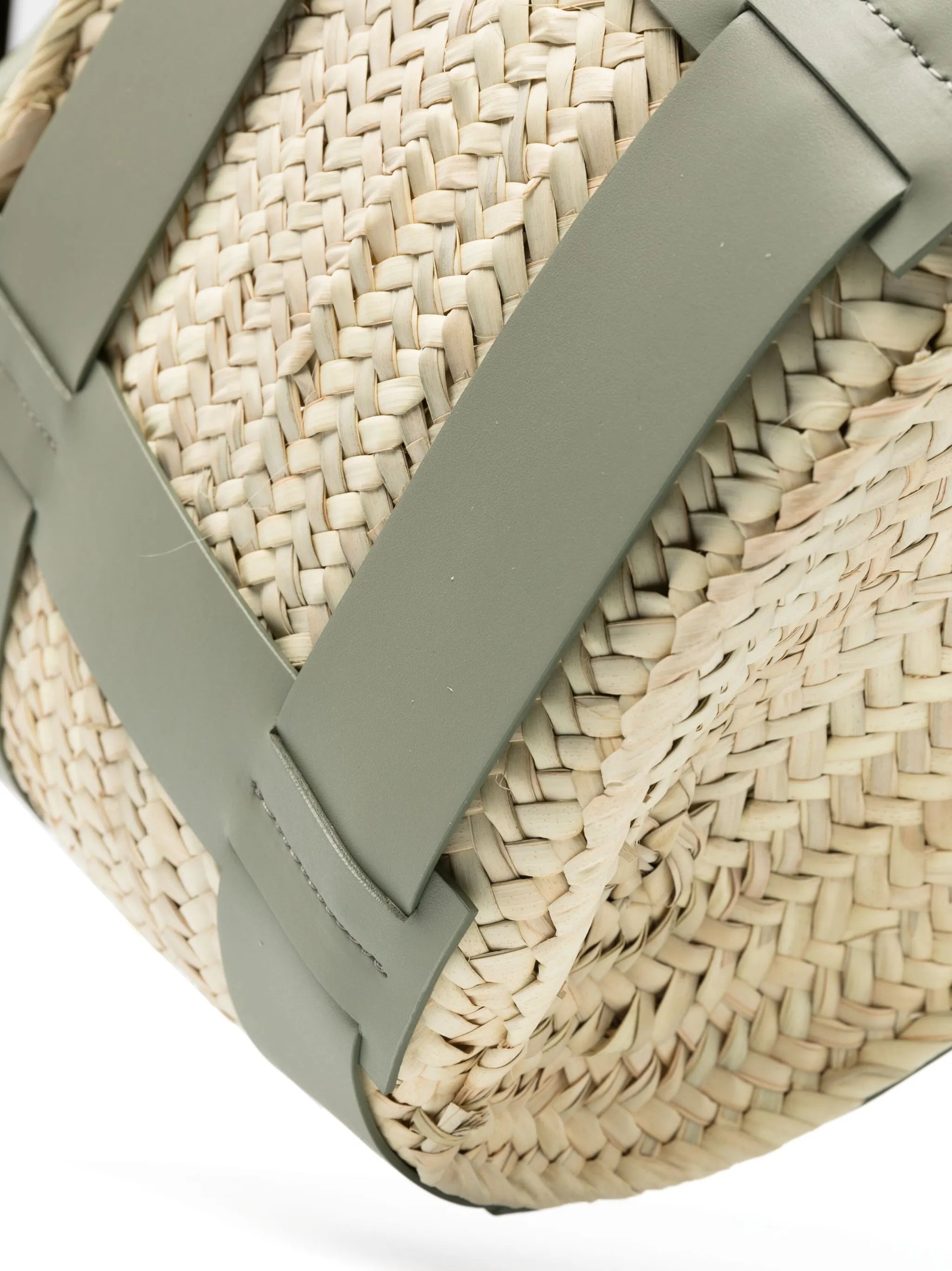 The Maxi Santorini raffia tote bag