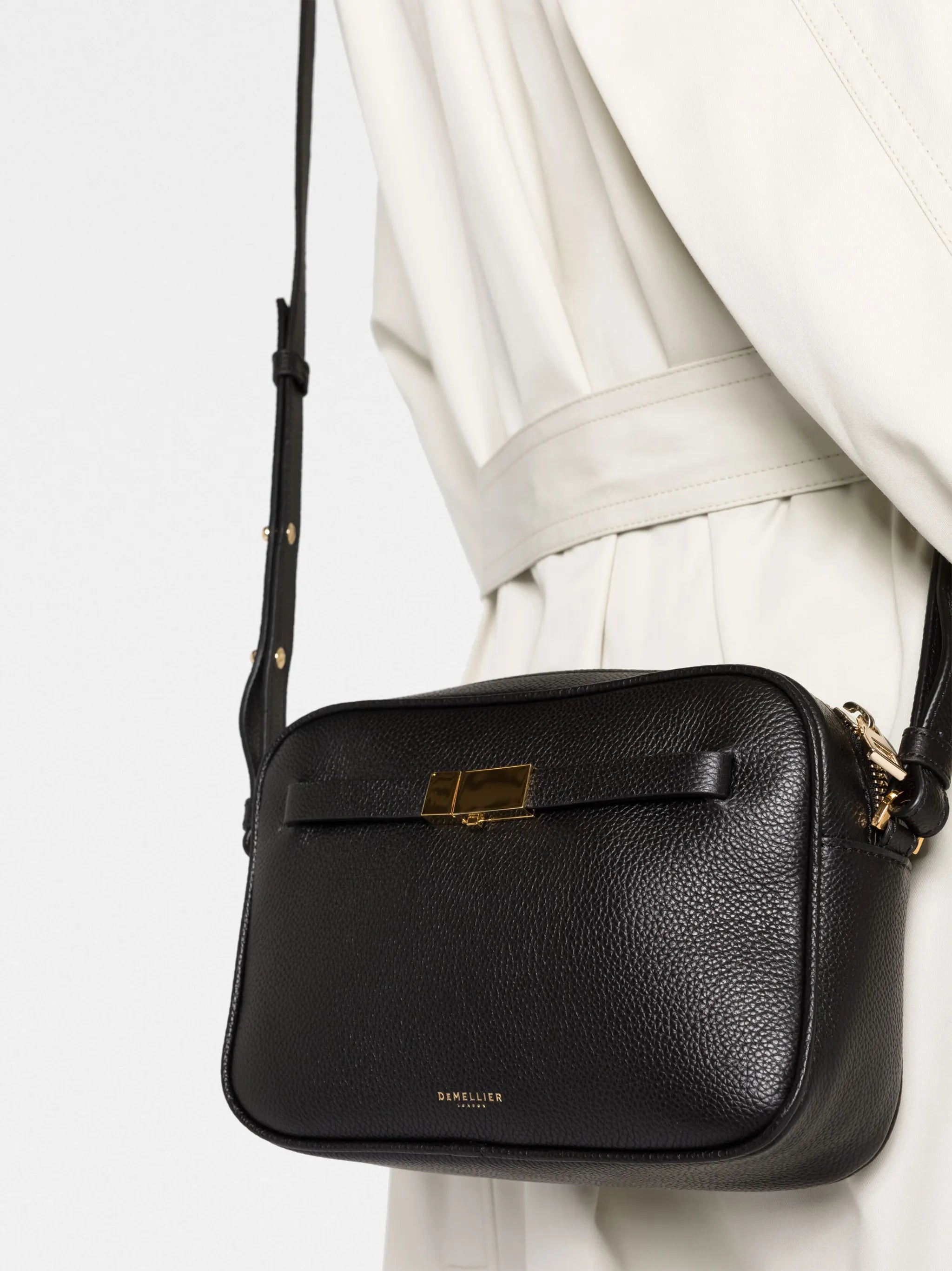 New York crossbody bag