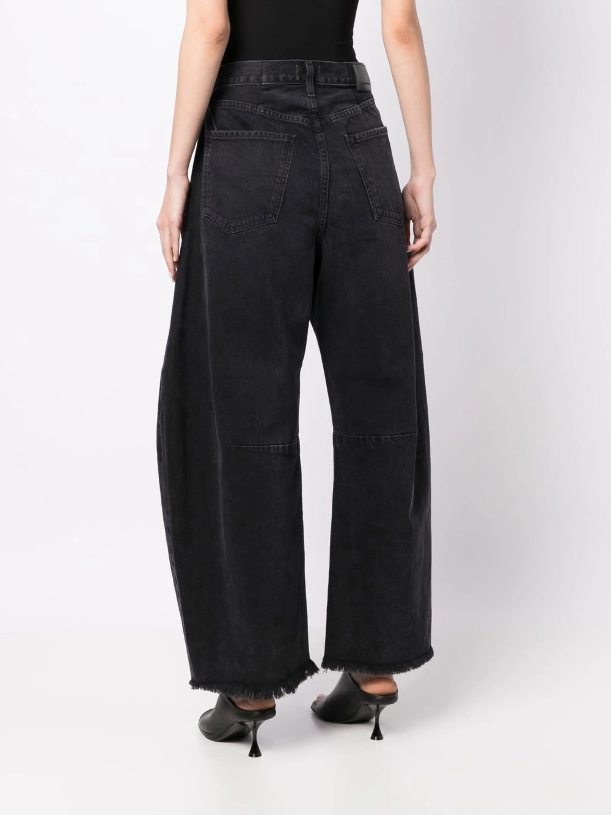 Horseshoe wide-leg jeans