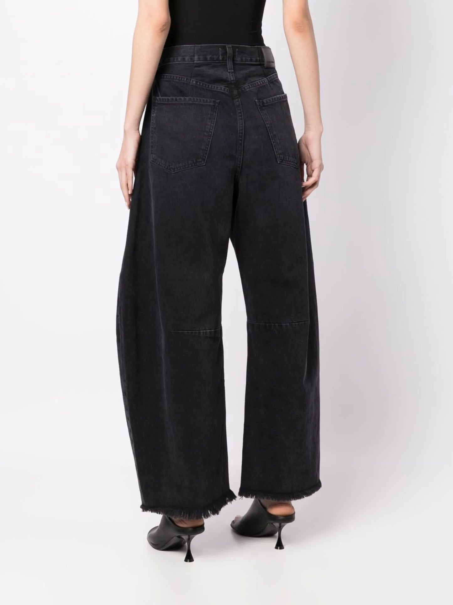 Horseshoe wide-leg jeans