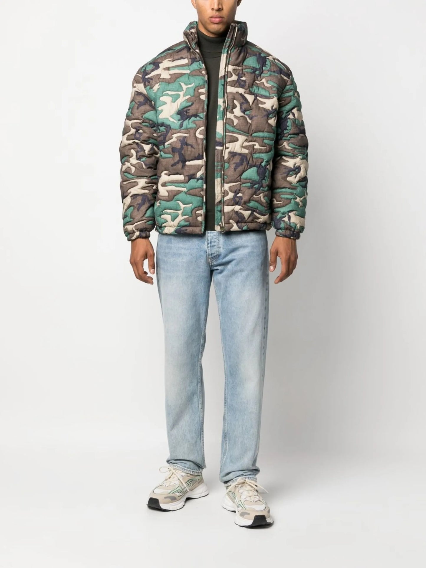 camouflage-print padded jacket