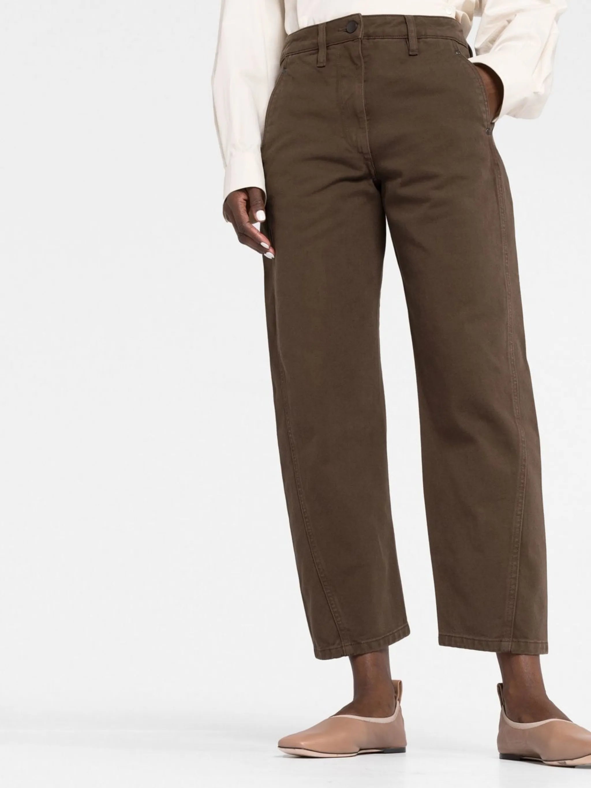 cropped straight-leg trousers