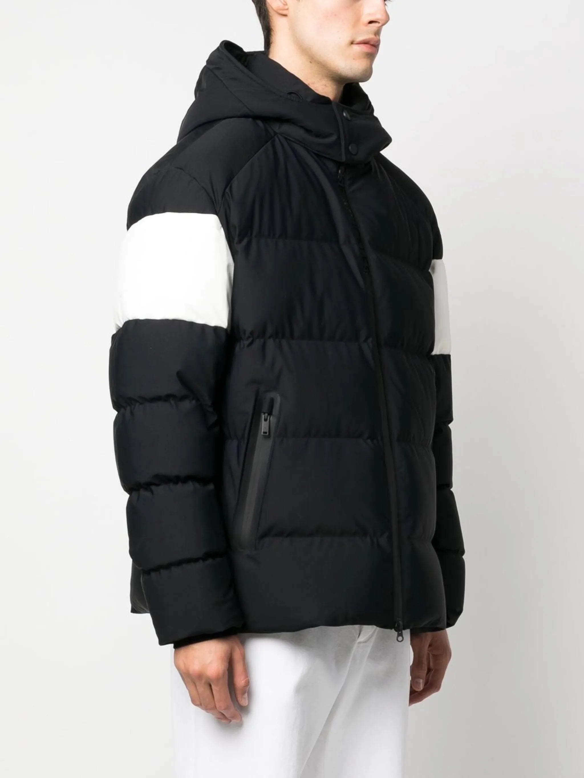 logo-plaque hooded padded jacket