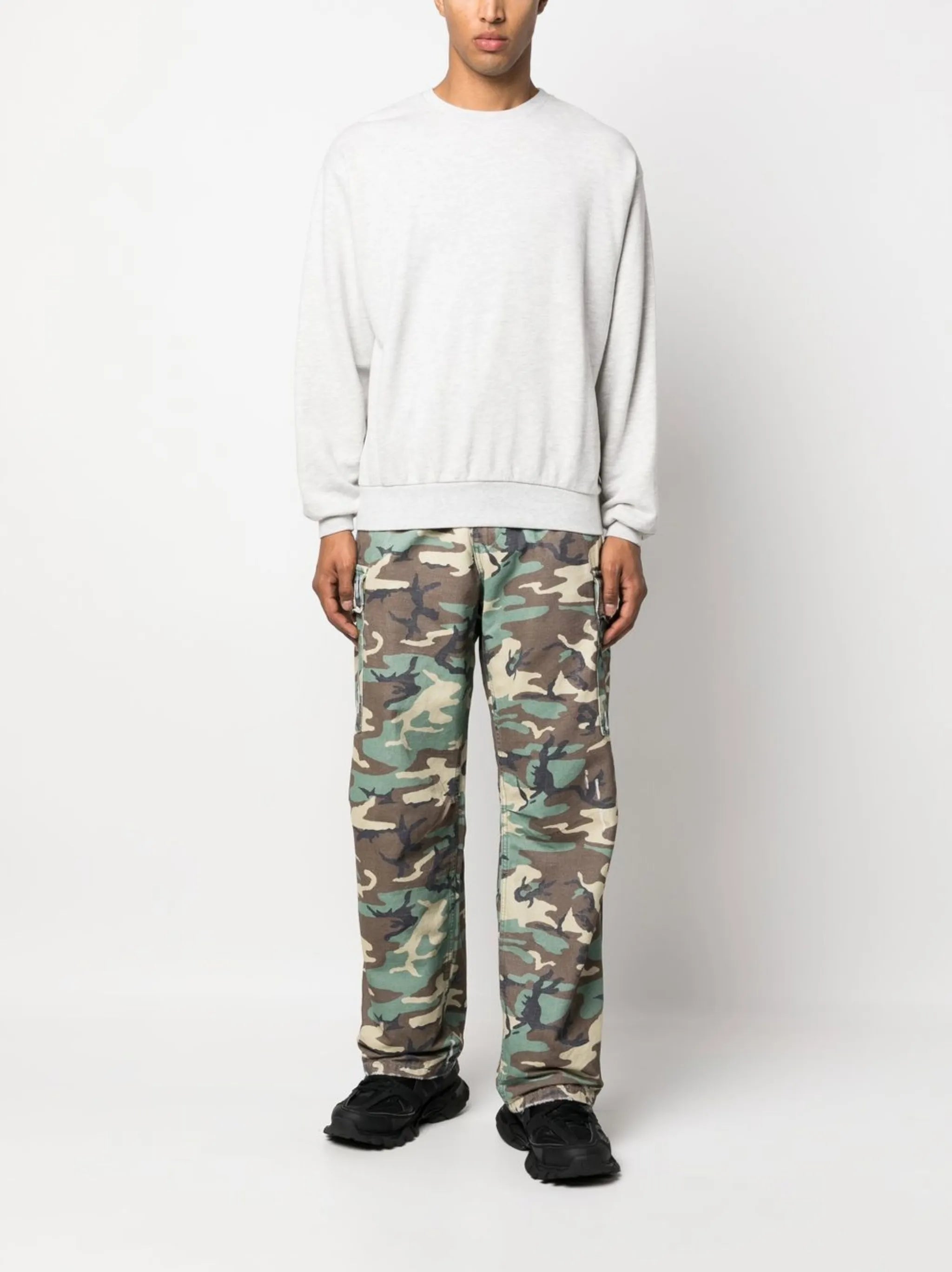 camouflage straight-leg cargo trousers