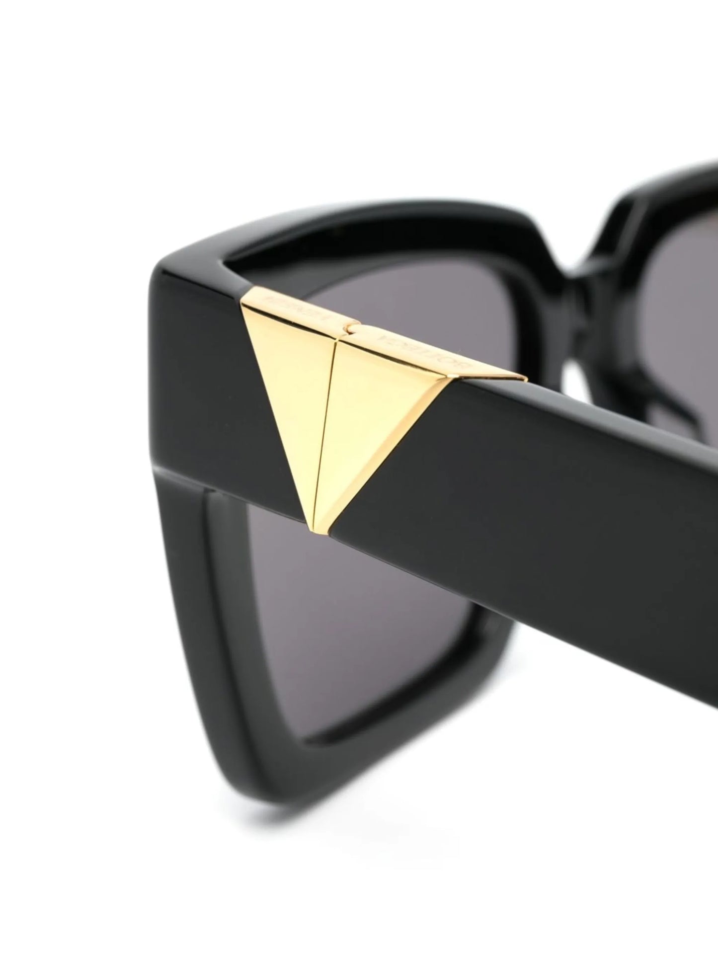 square-frame tinted sunglasses