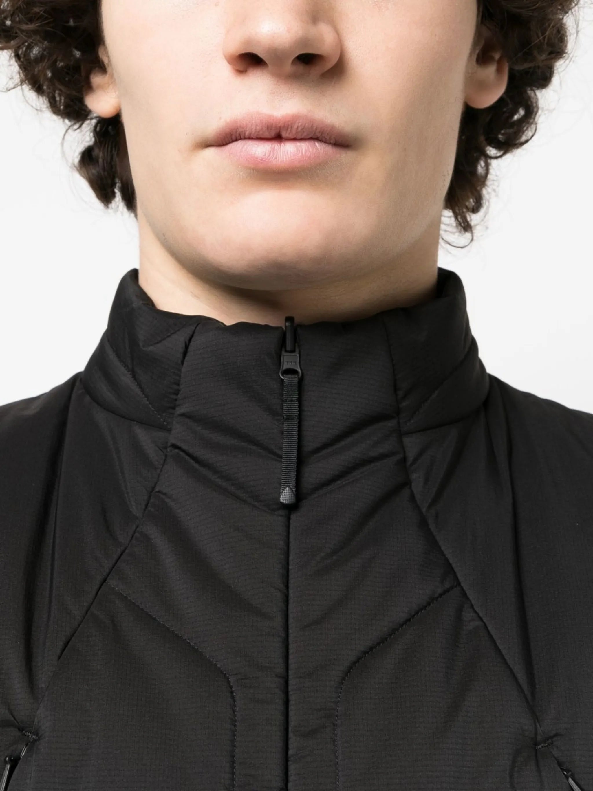 insulated panelled zip-up gilet