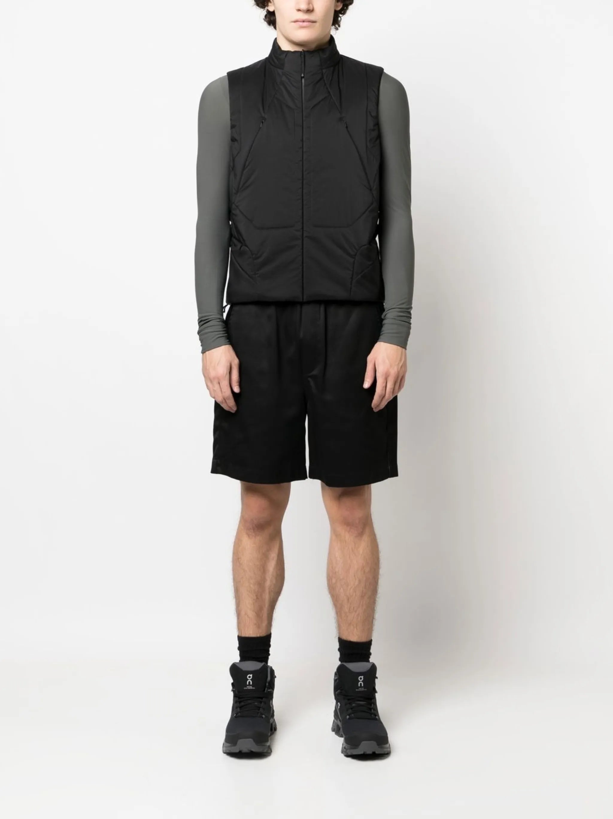 insulated panelled zip-up gilet