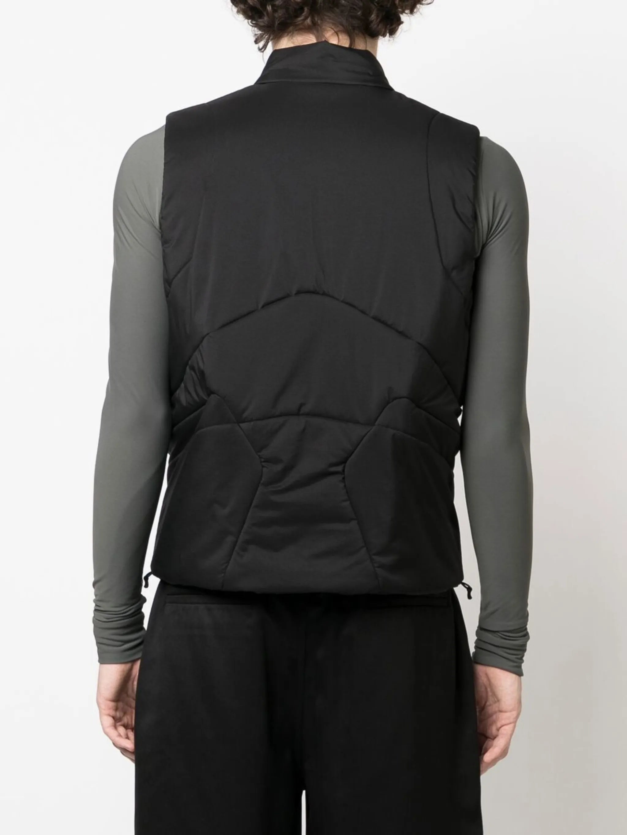 insulated panelled zip-up gilet