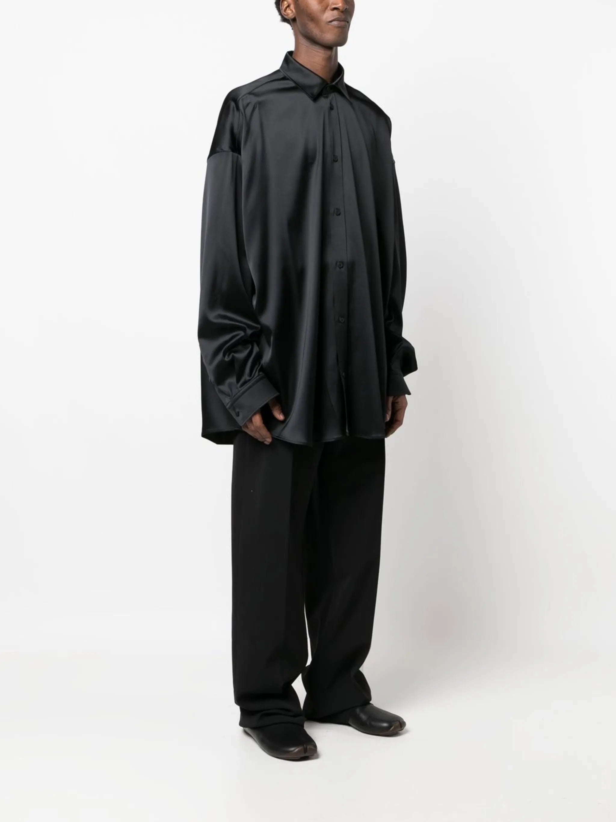 oversized long-sleeve shirt