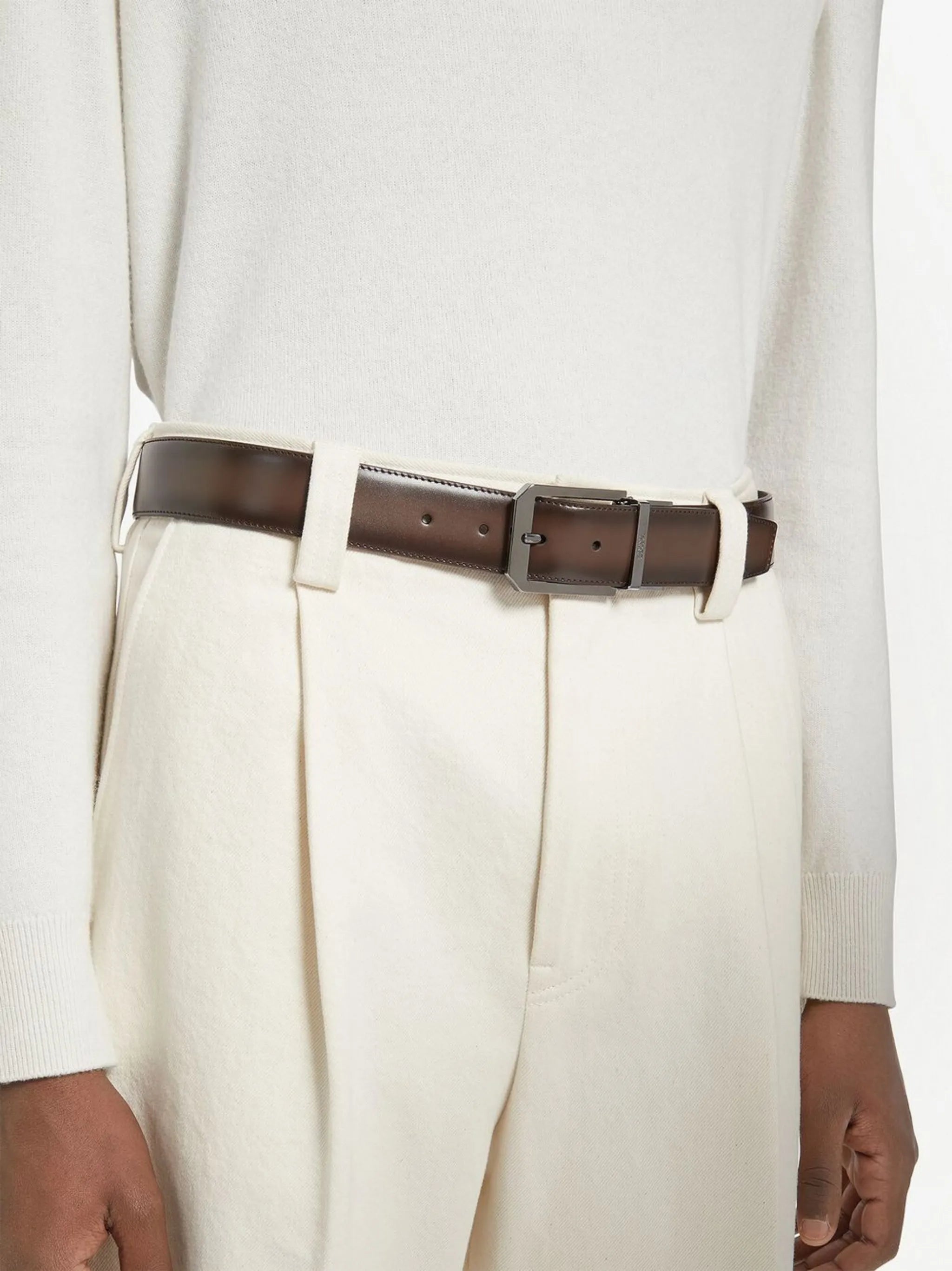 Ruth reversible belt