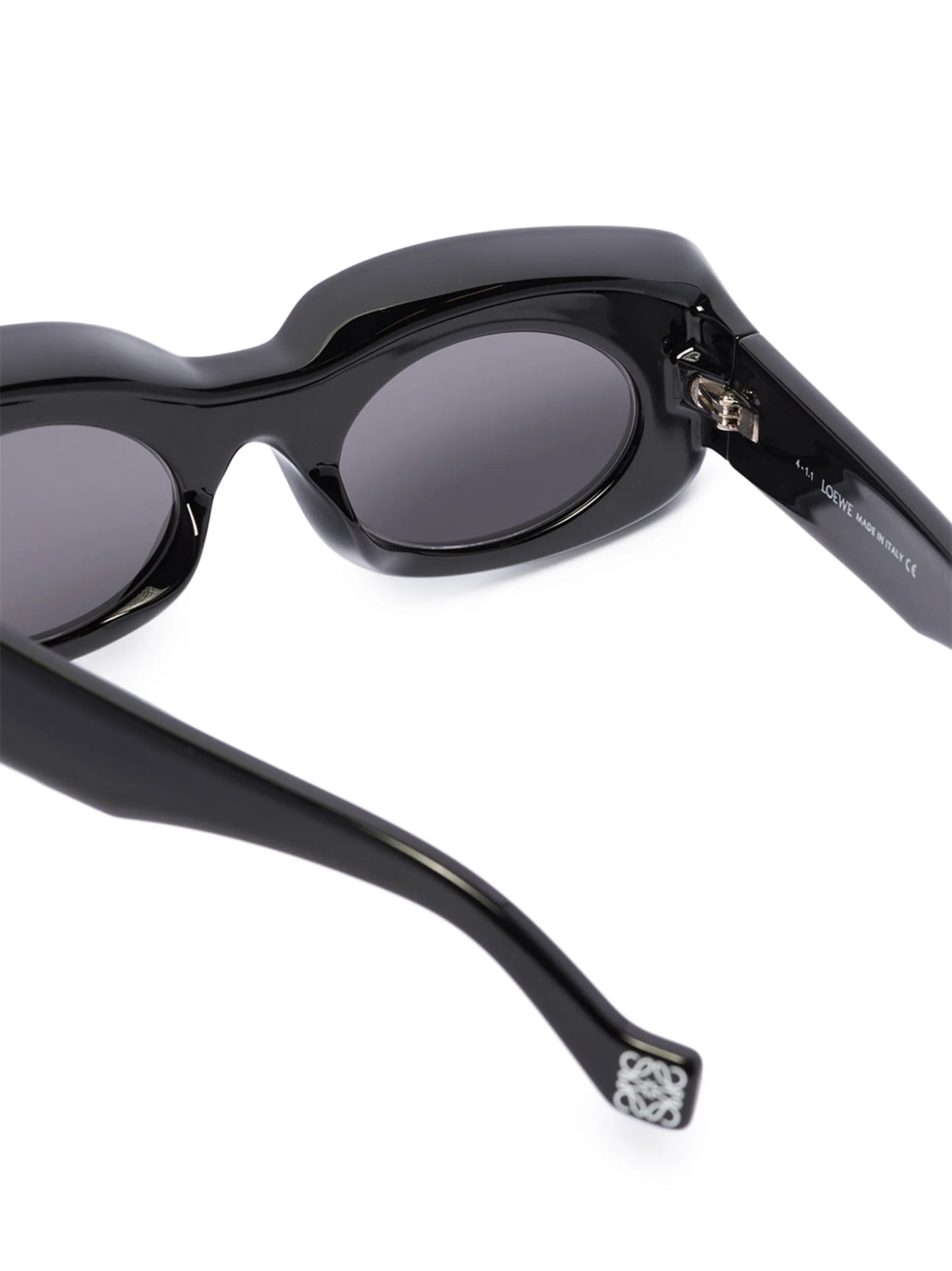 rectangle-frame tinted sunglasses