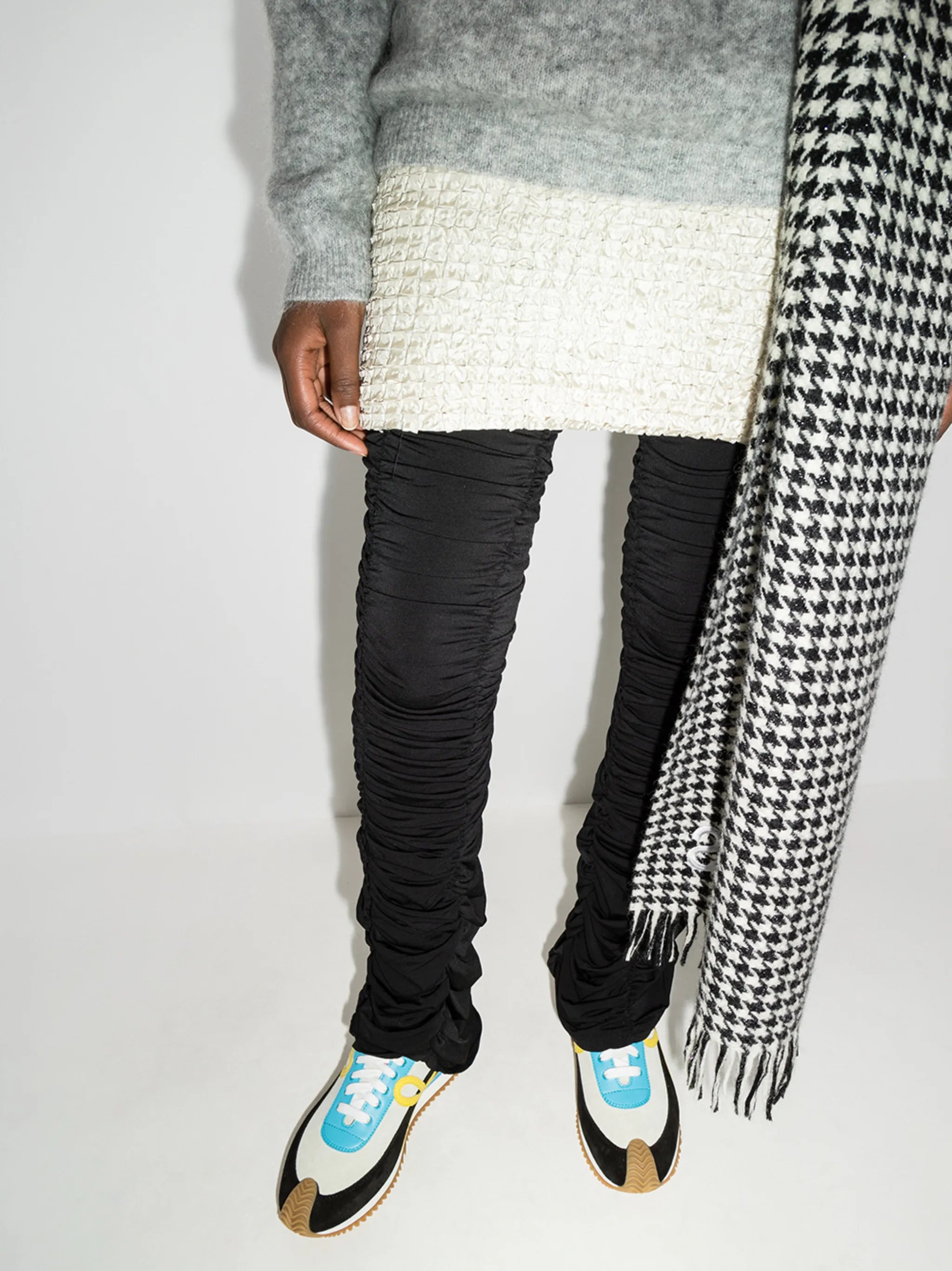 Flow Runner panelled low-top sneakers