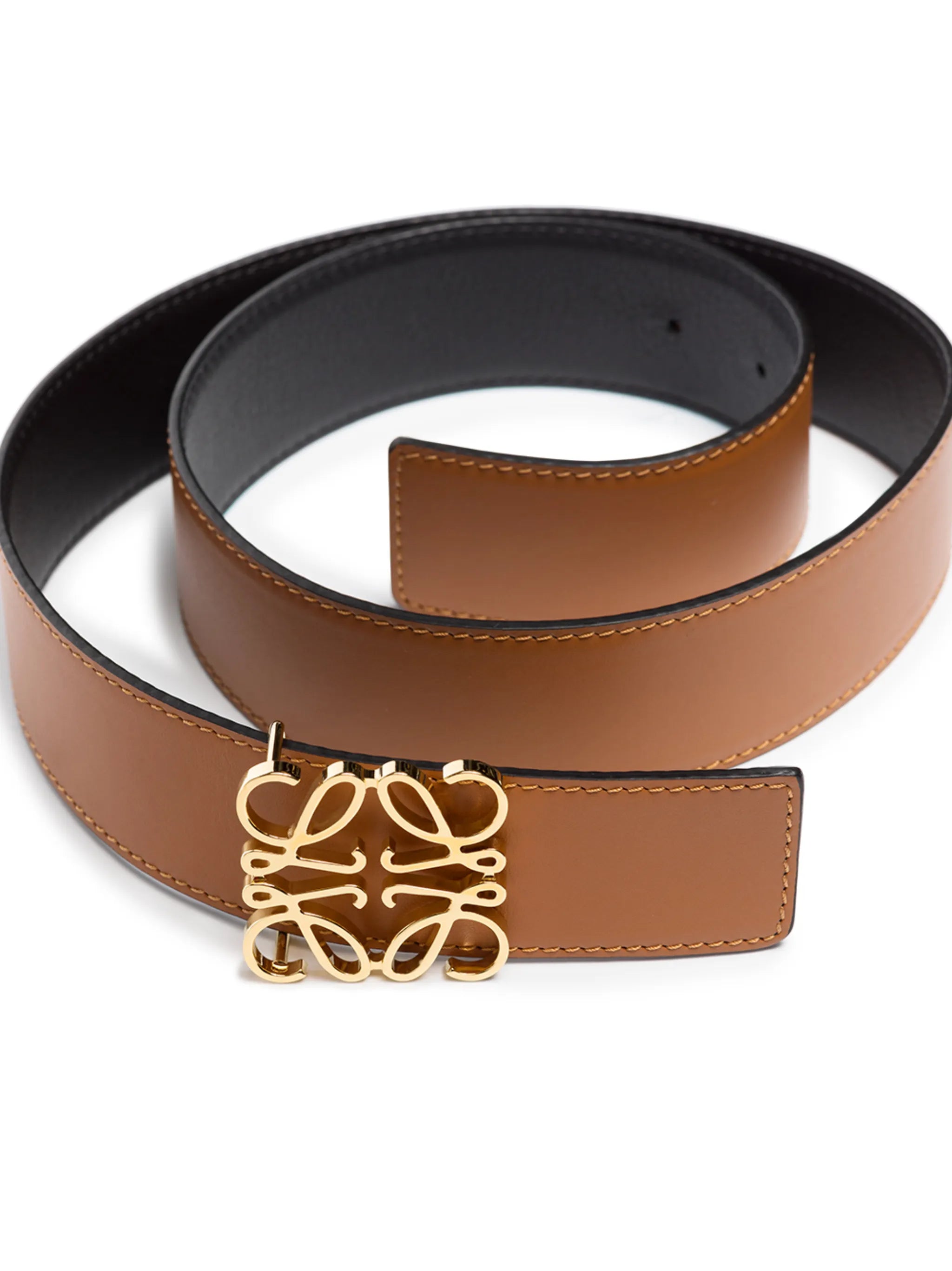 Anagram buckle-fastening belt