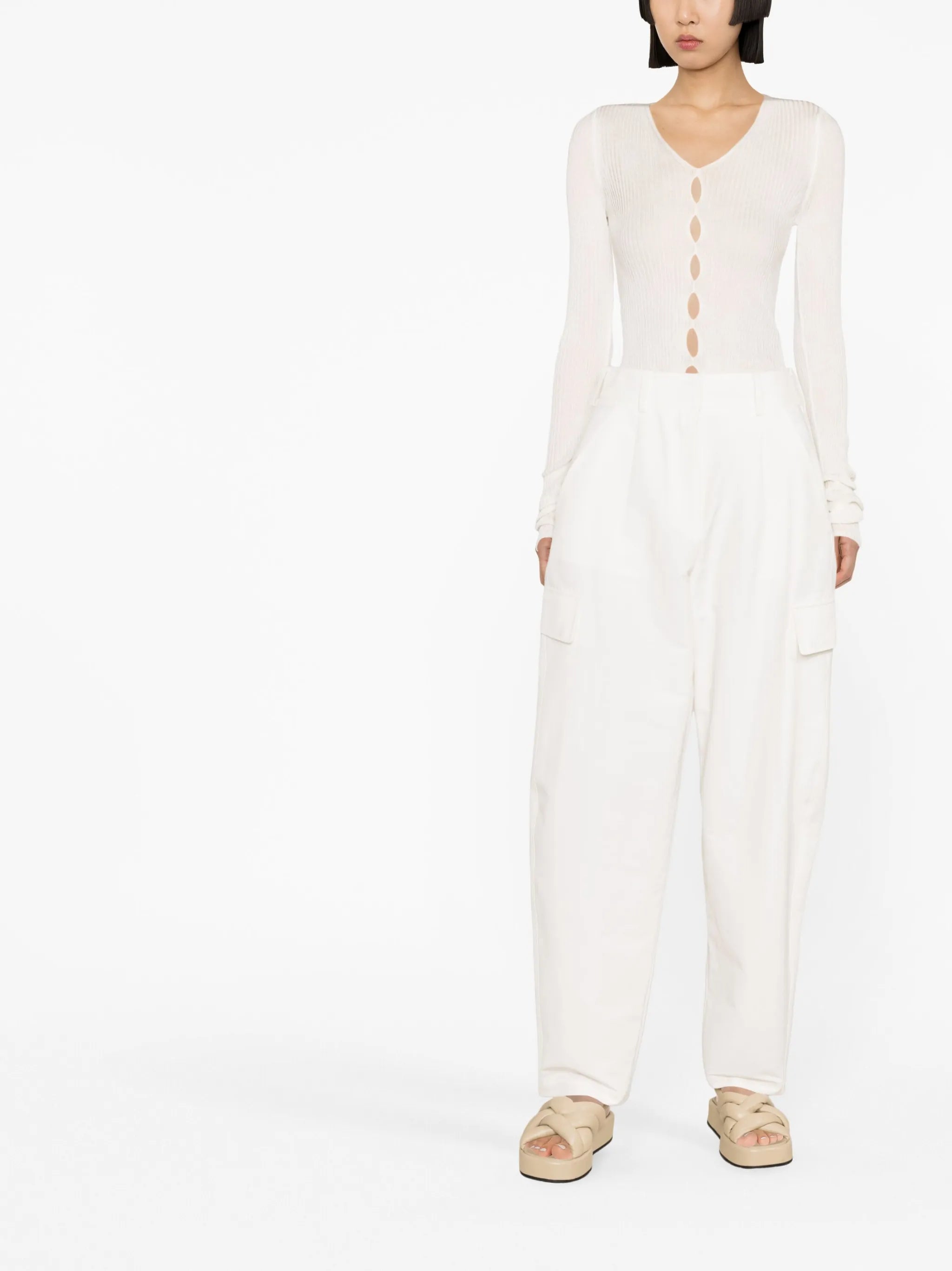 cropped-leg high-waisted cargo pants