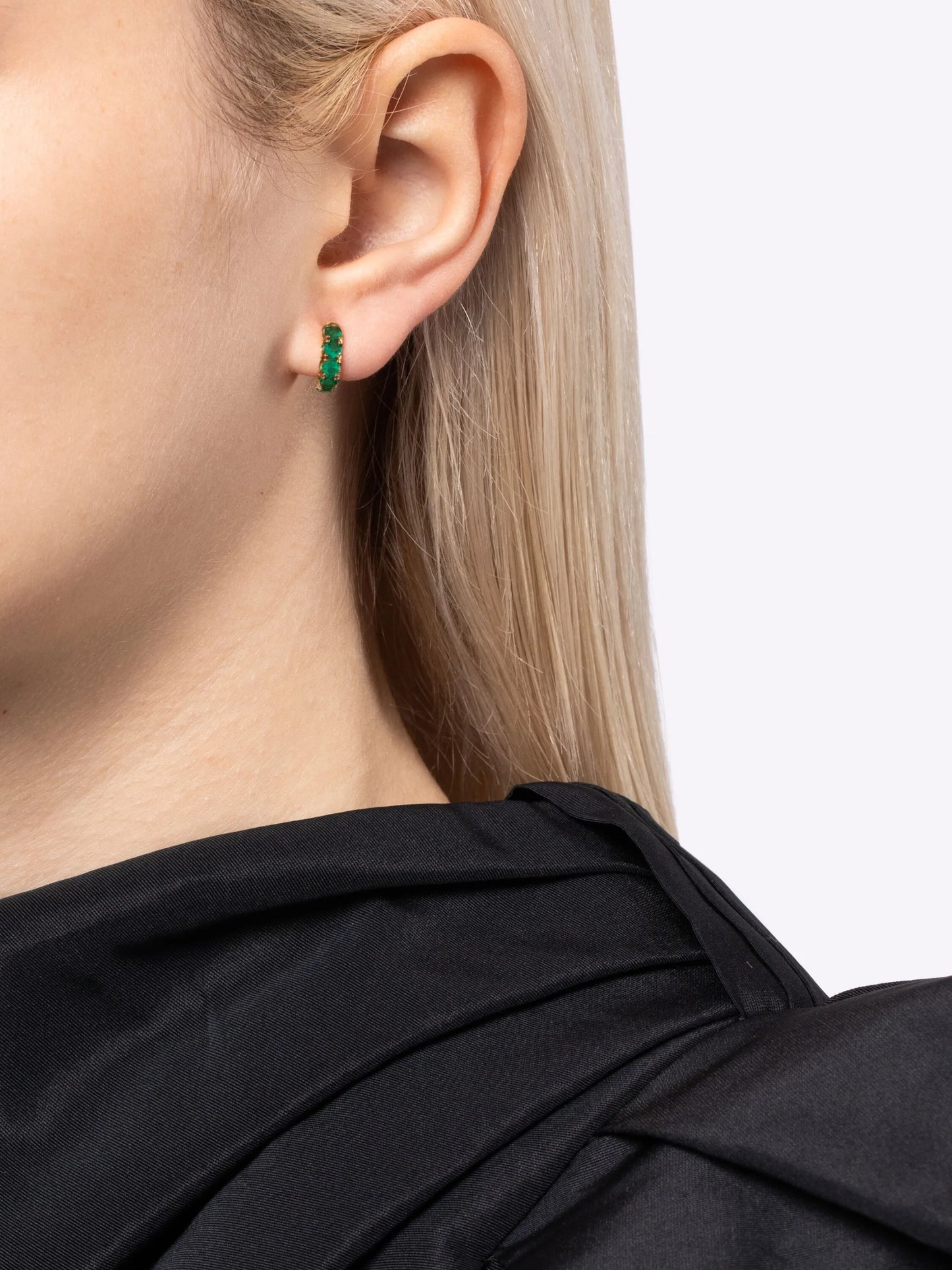 18kt yellow gold Mini Macro emerald single hoop earring