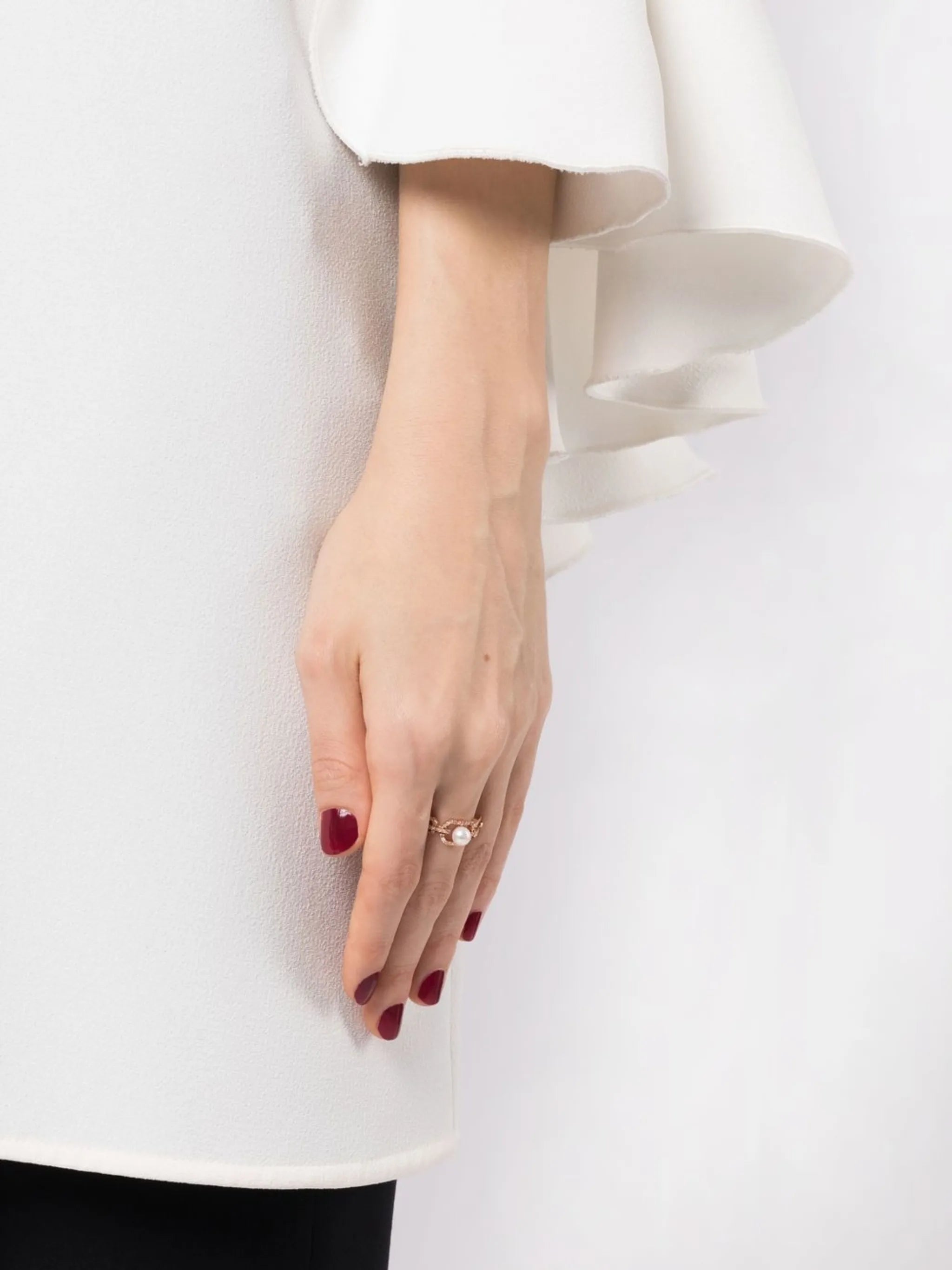 18K rose gold diamond and pearl ring