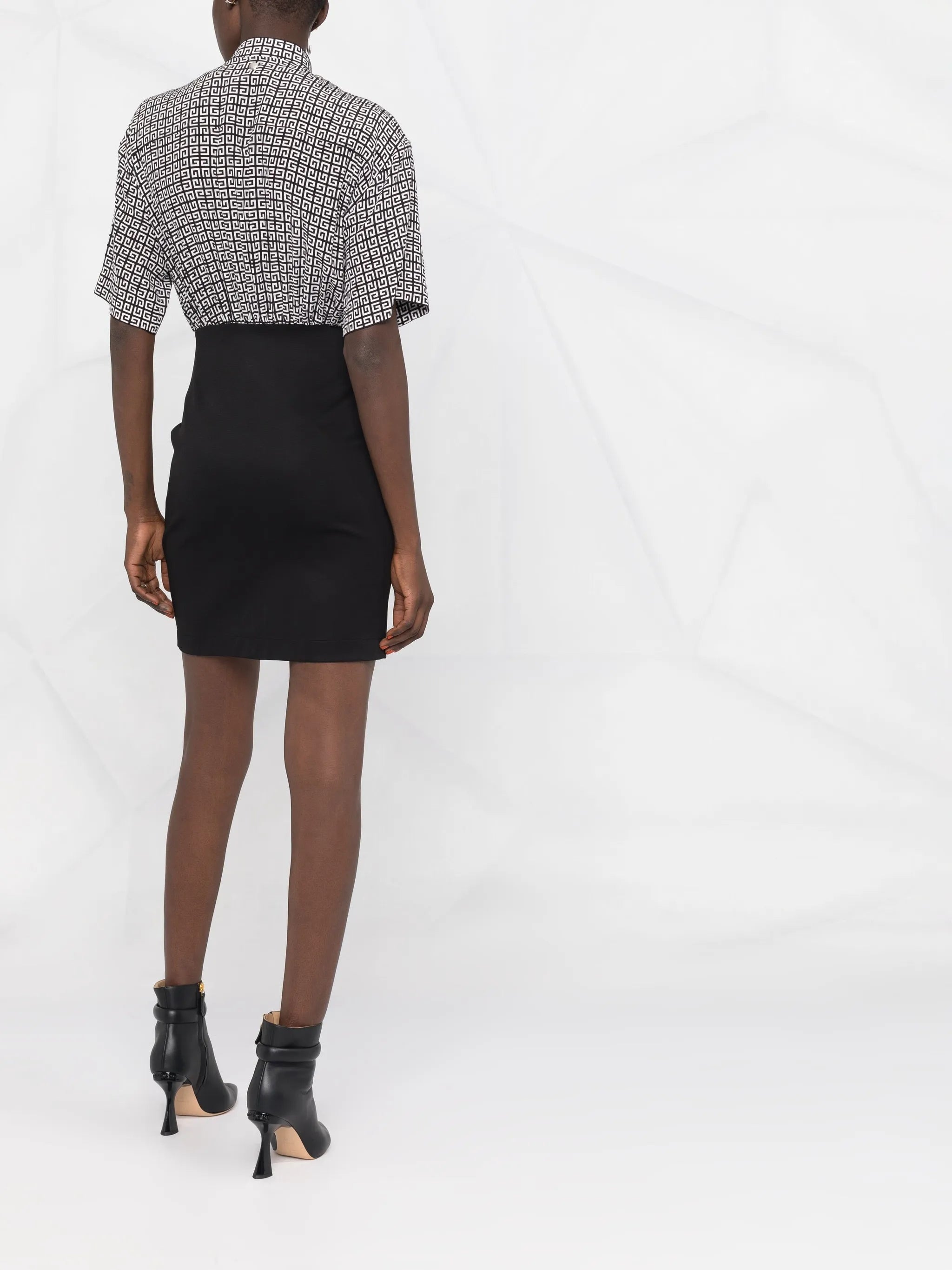 4G monogram-print shirt dress
