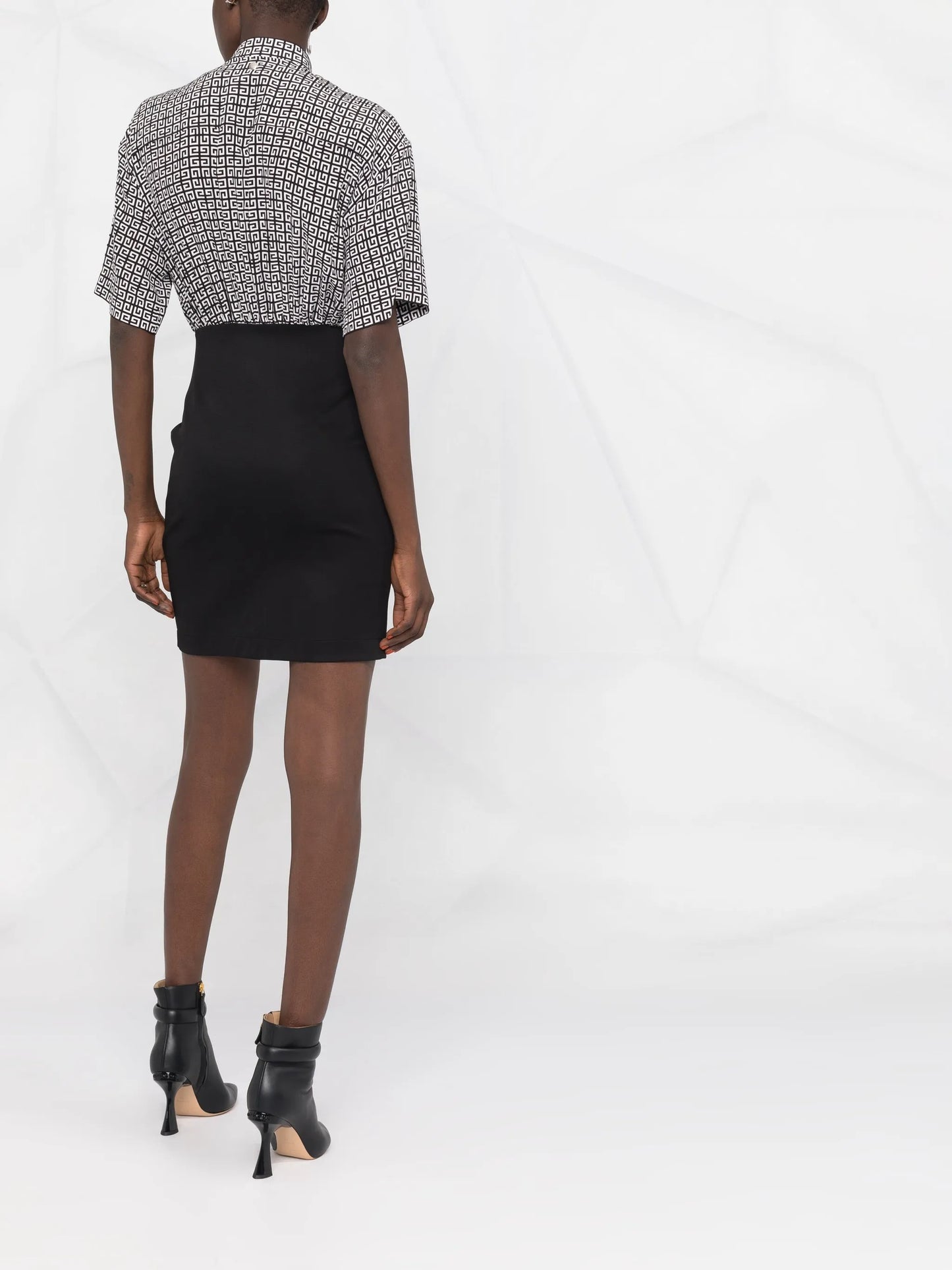 4G monogram-print shirt dress
