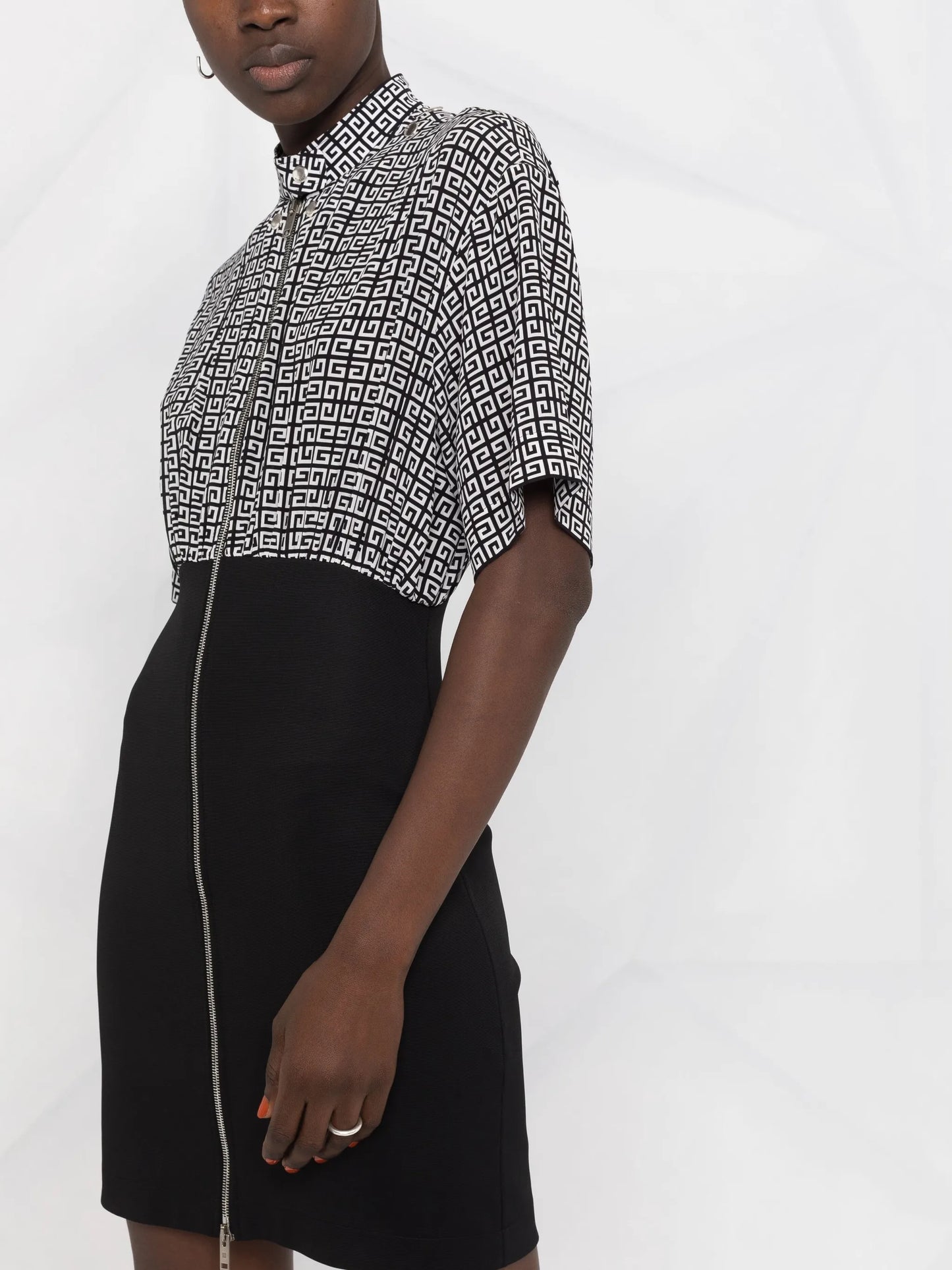 4G monogram-print shirt dress