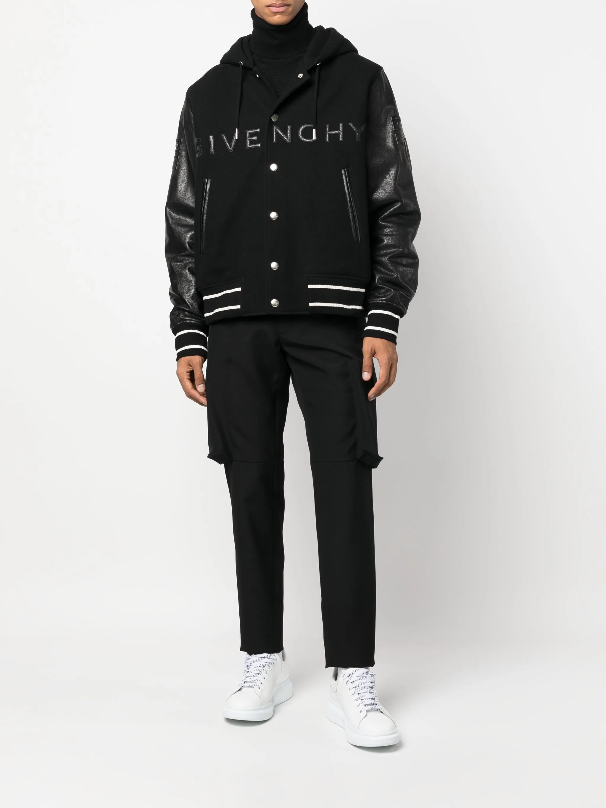 straight-leg cargo trousers