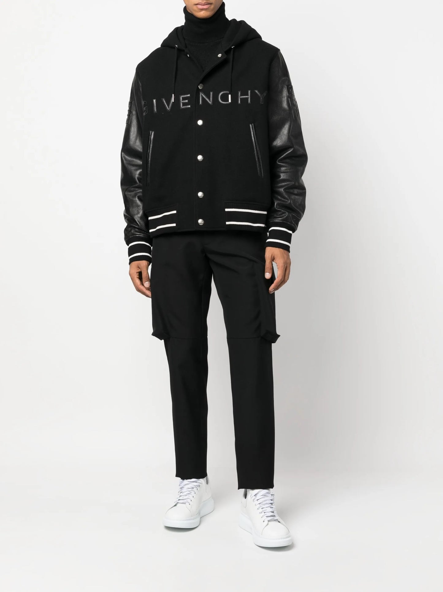 straight-leg cargo trousers