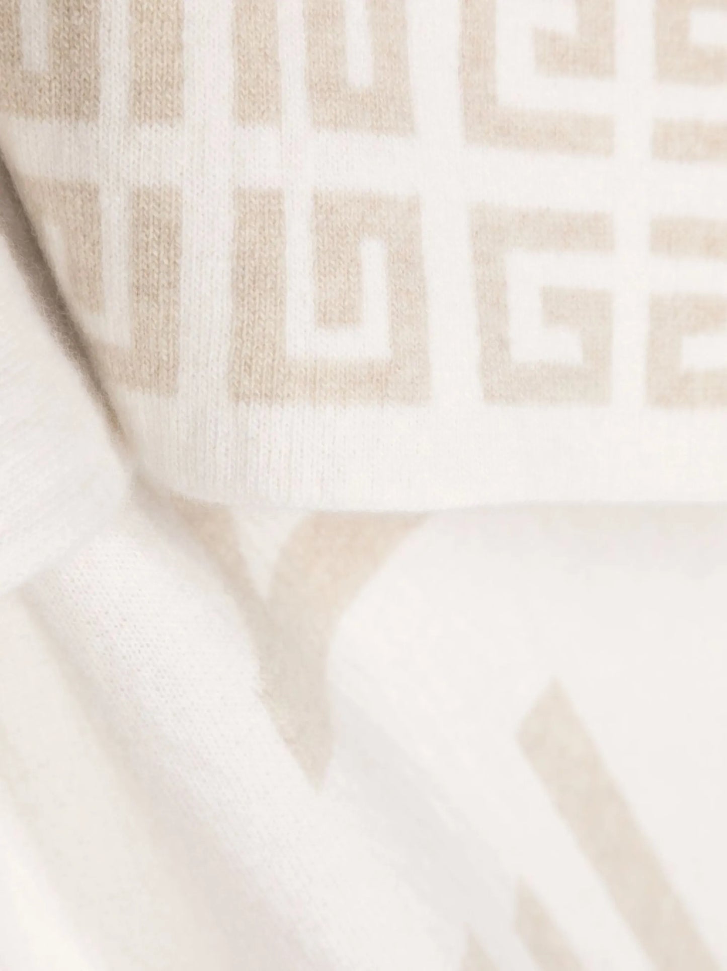 intarsia-knit logo scarf