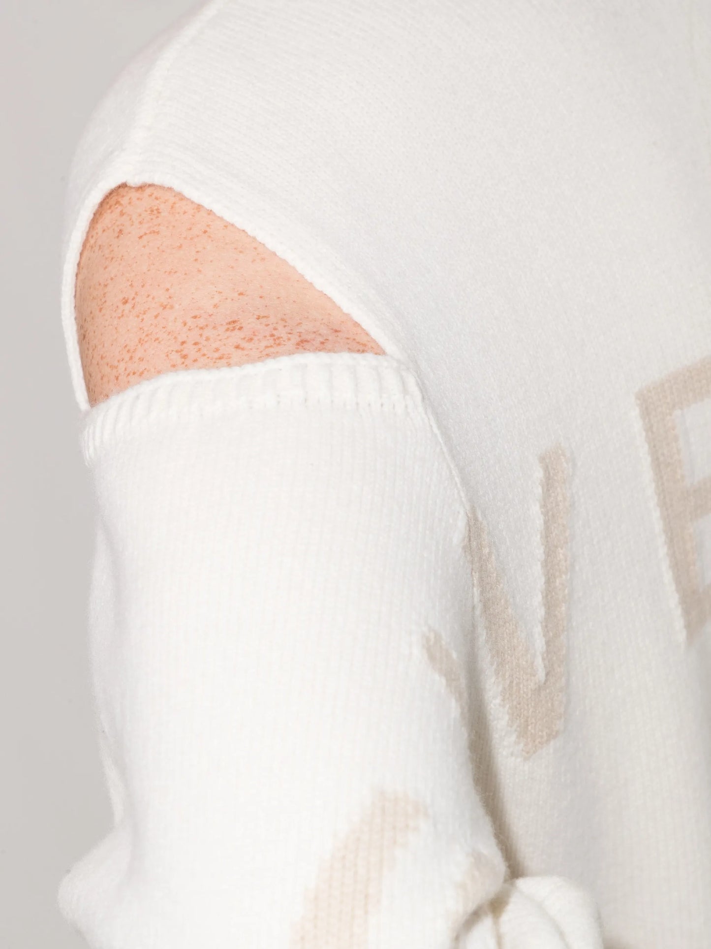 intarsia-logo cut-out jumper