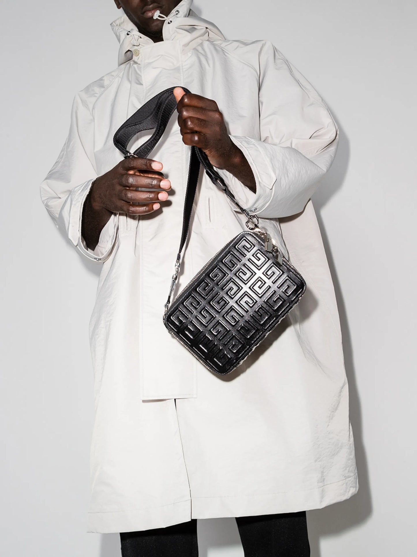 Antigona U camera bag
