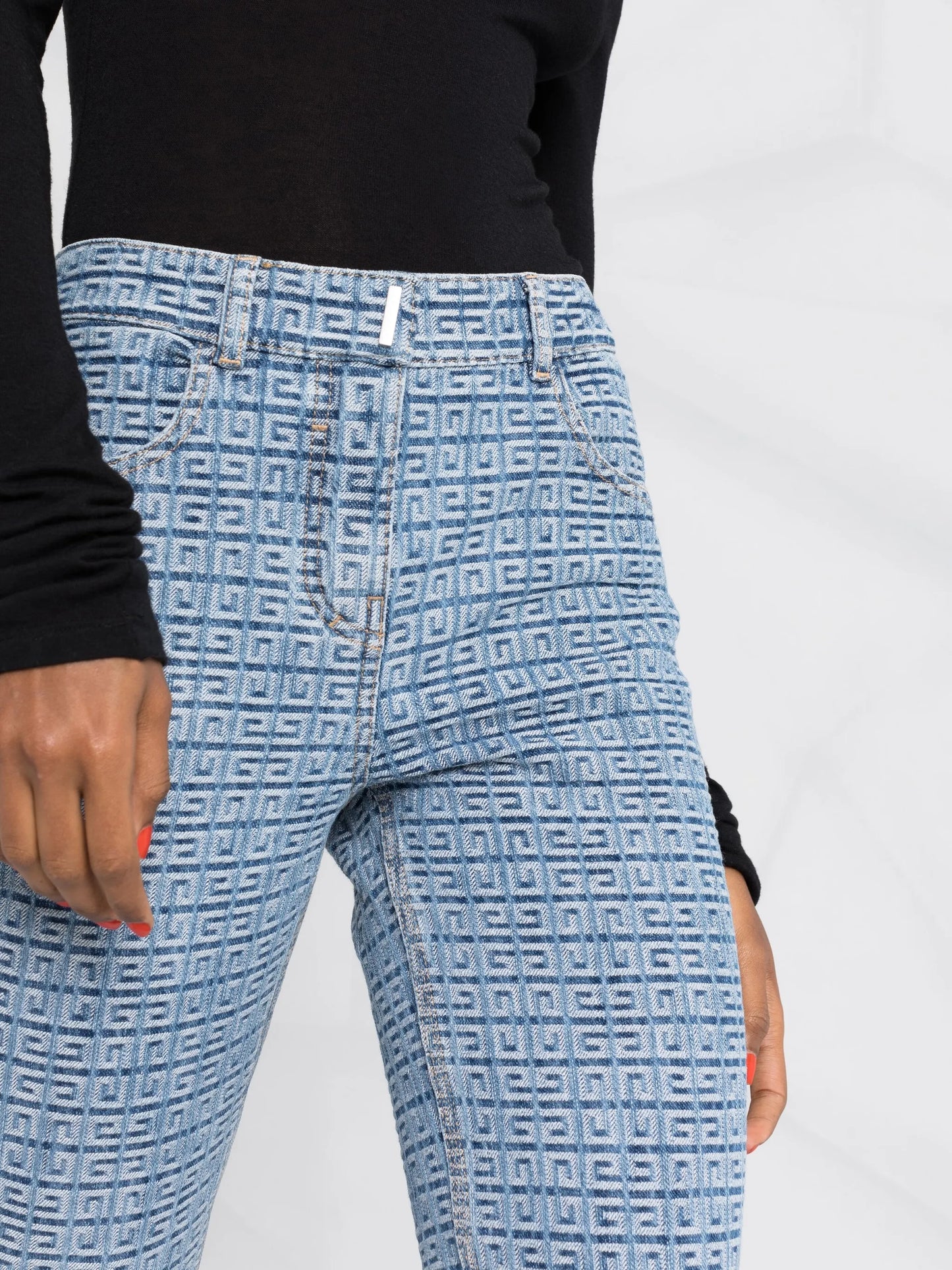 4G motif slim-fit jeans