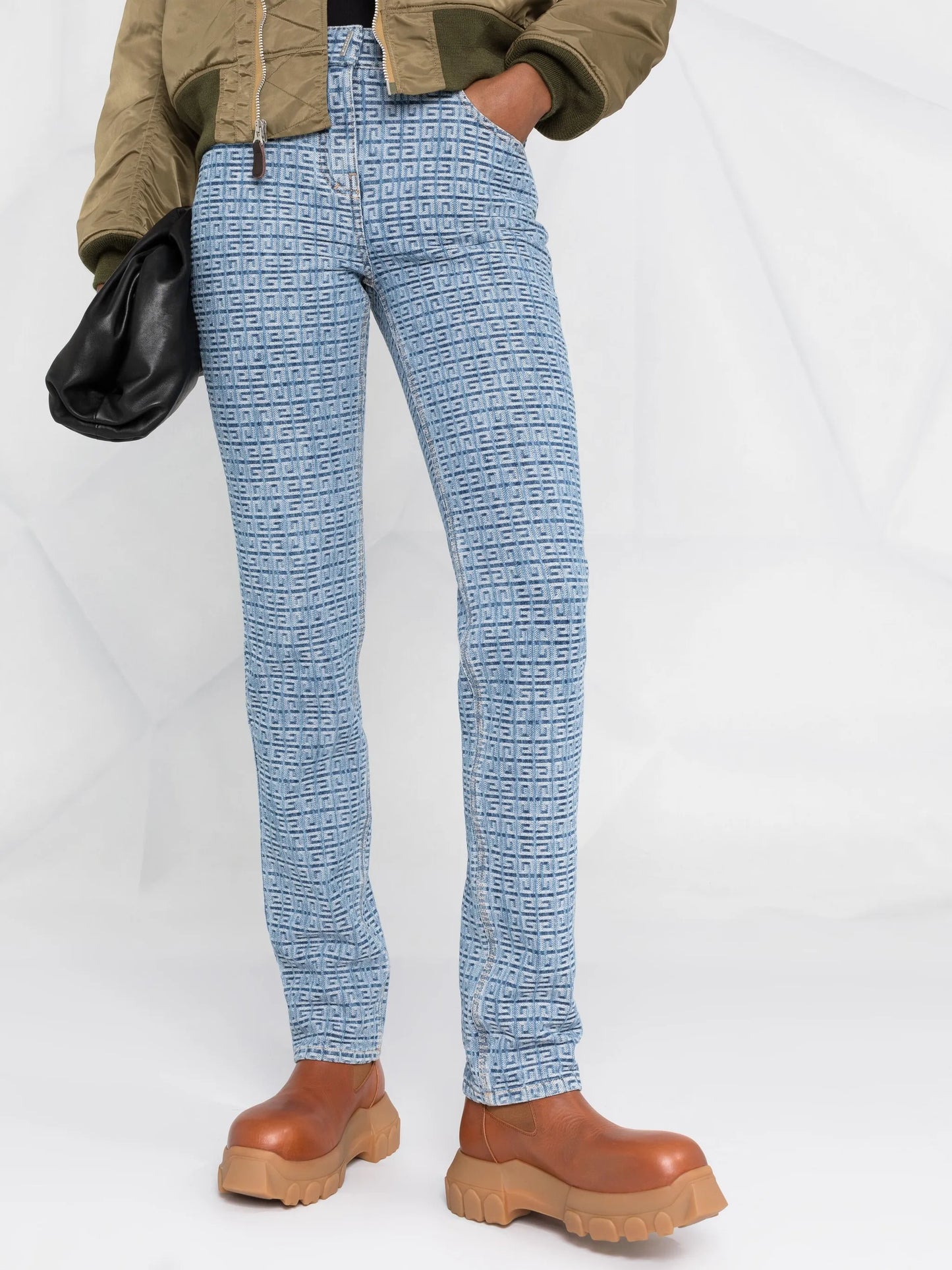 4G motif slim-fit jeans