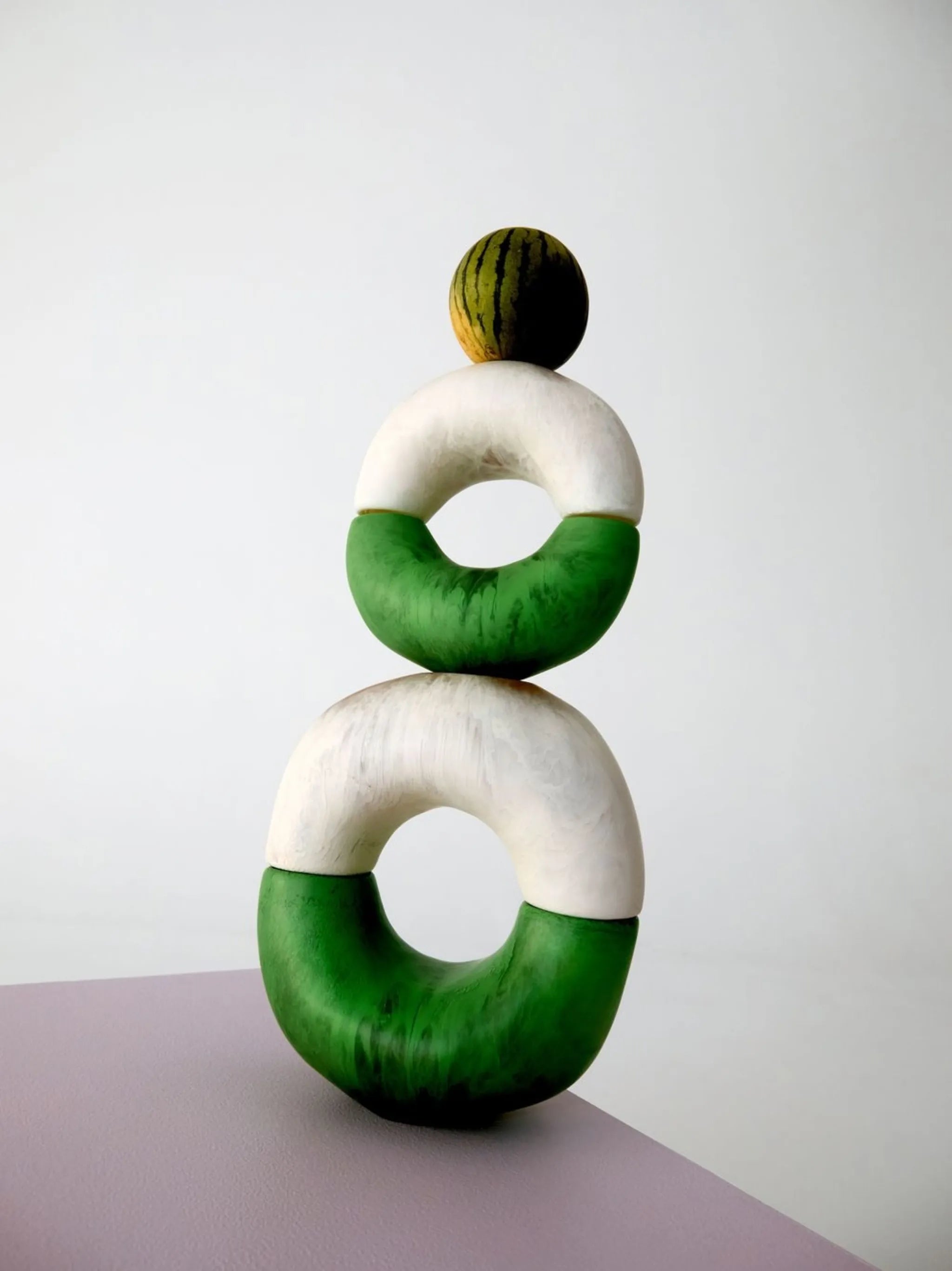 medium resin horn vase