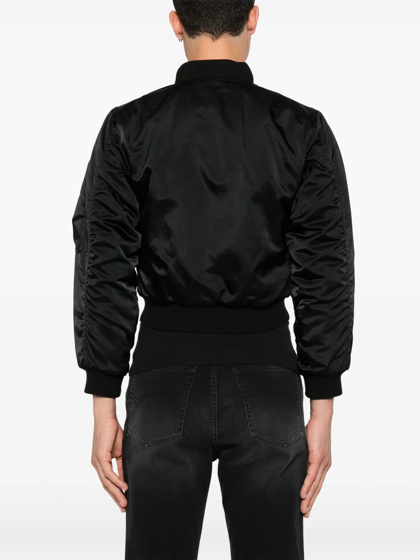 Shrunk bomber jacket