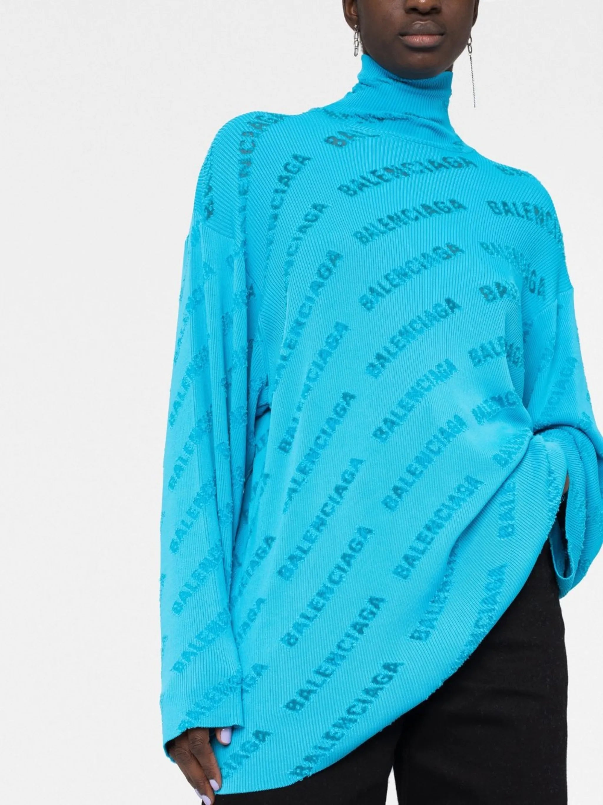 debossed-logo jumper