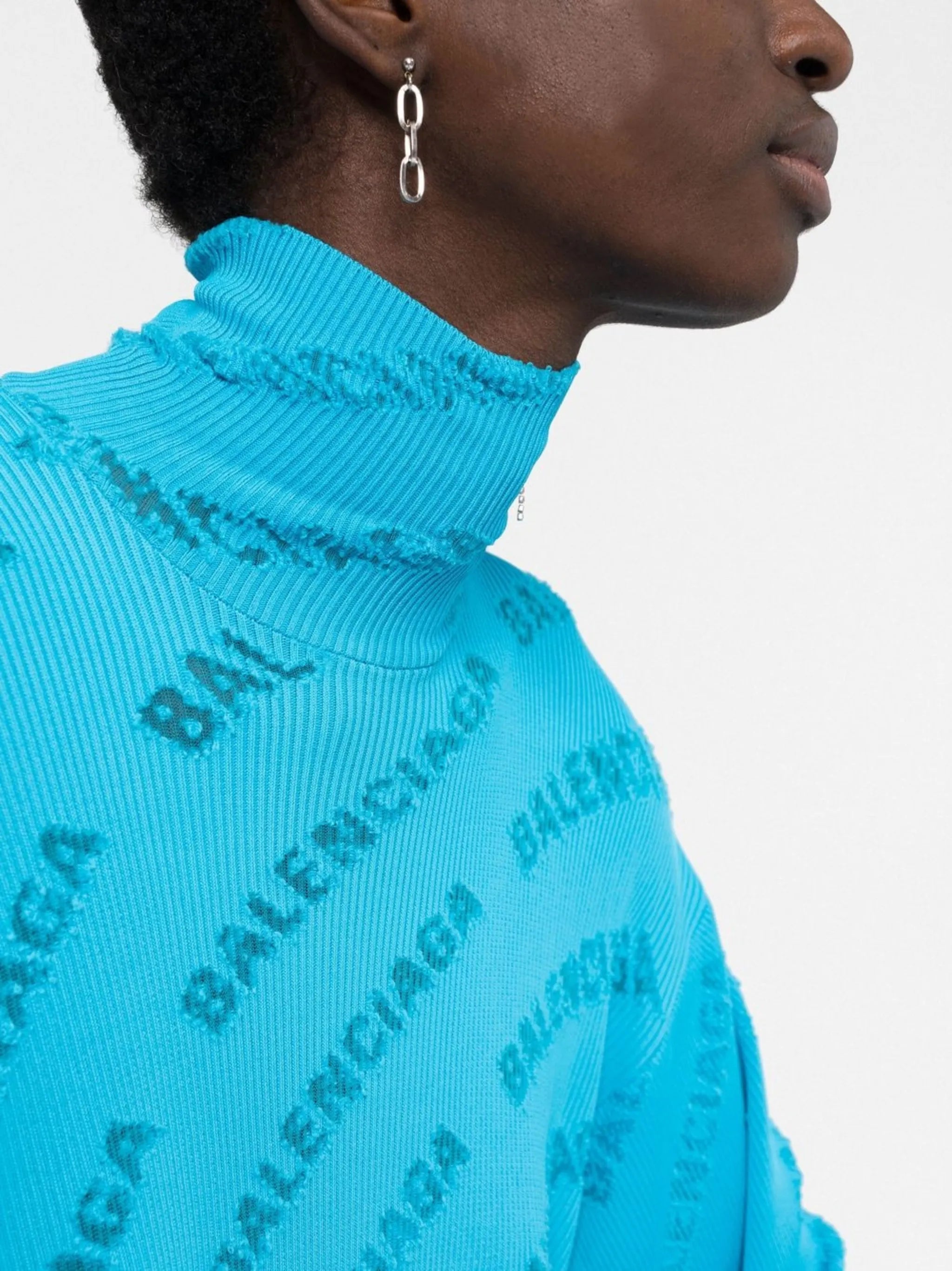 debossed-logo jumper