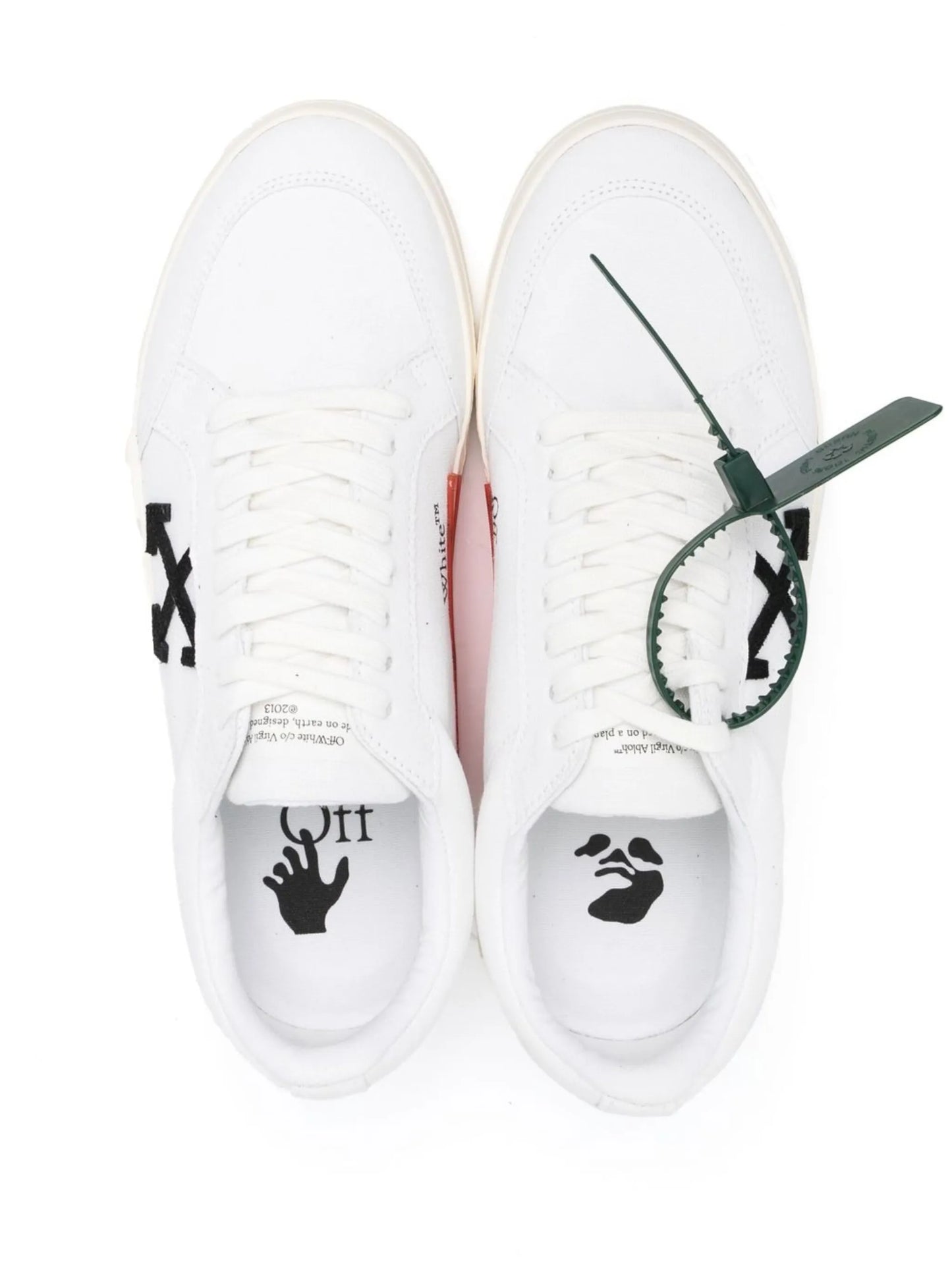 Vulcanized low-top sneakers