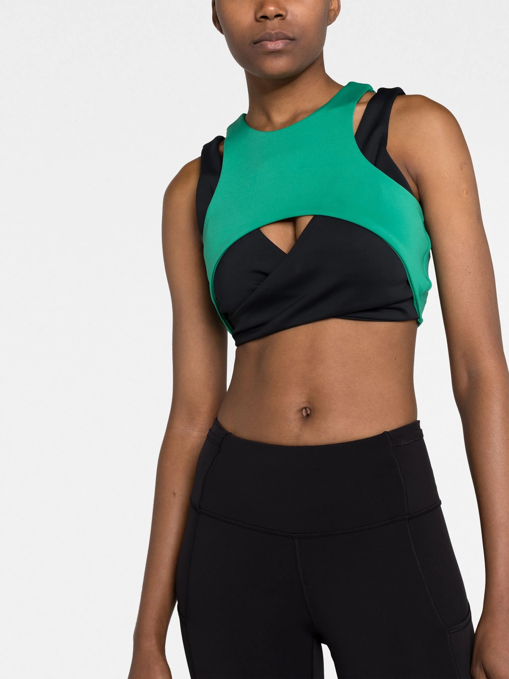 Aventura sports bra
