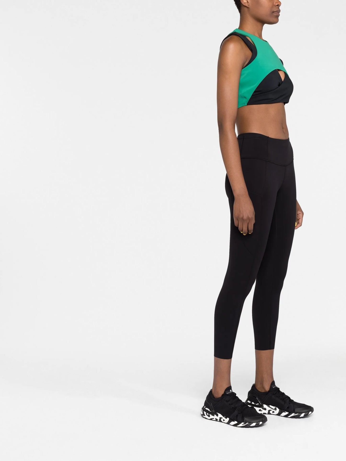 Aventura sports bra