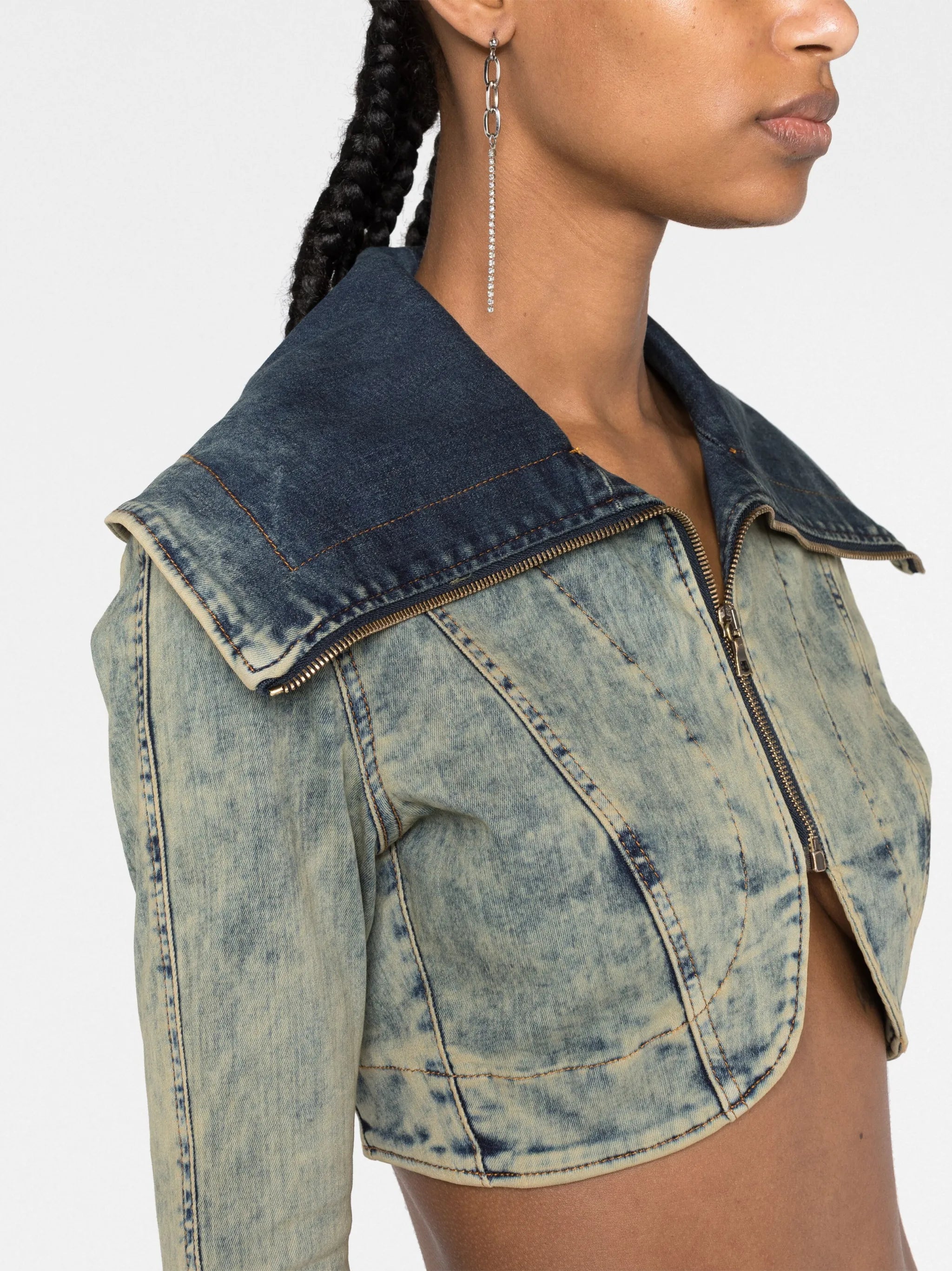 zip-up cropped denim jacket