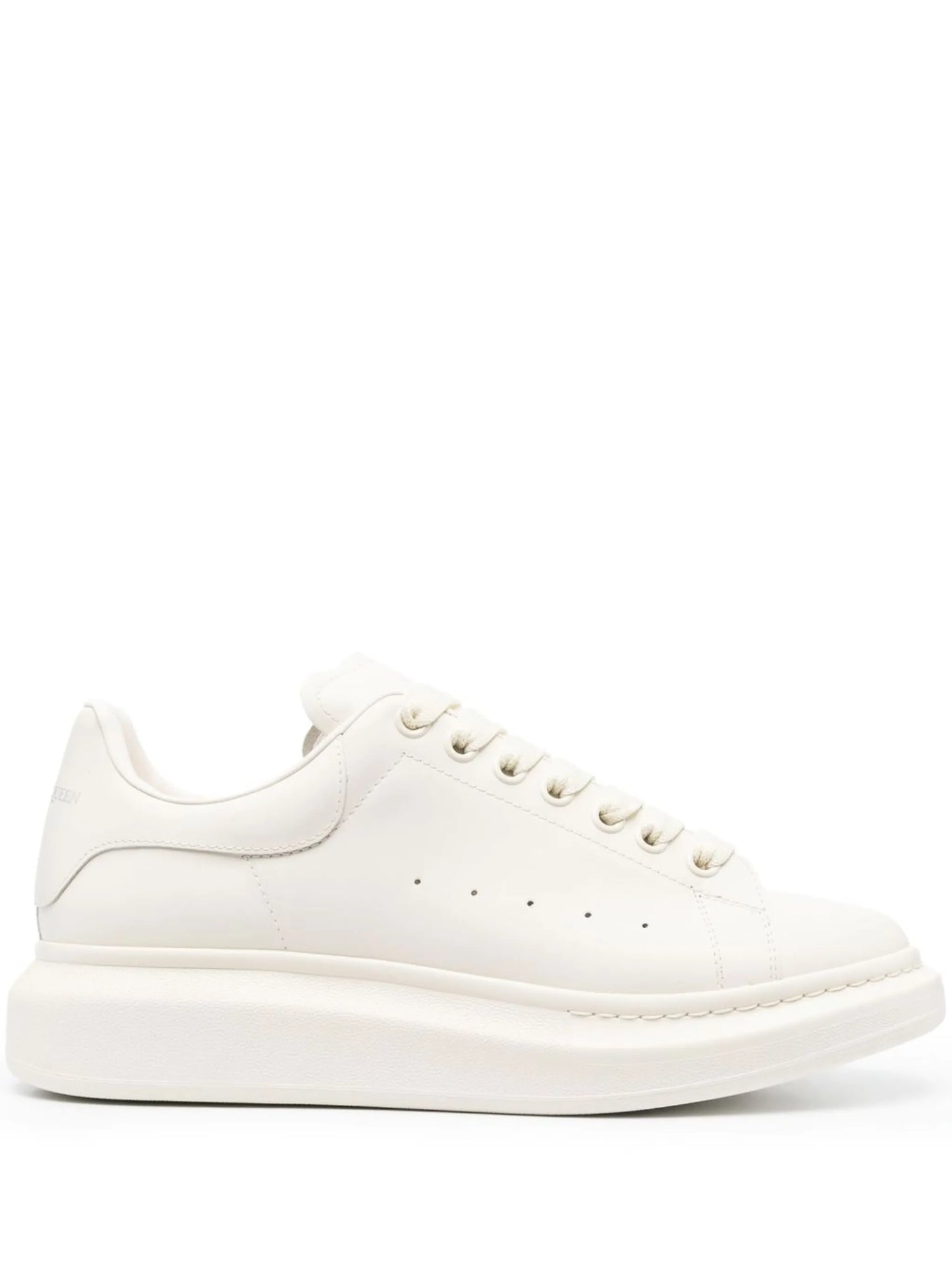 Oversized low-top sneakers