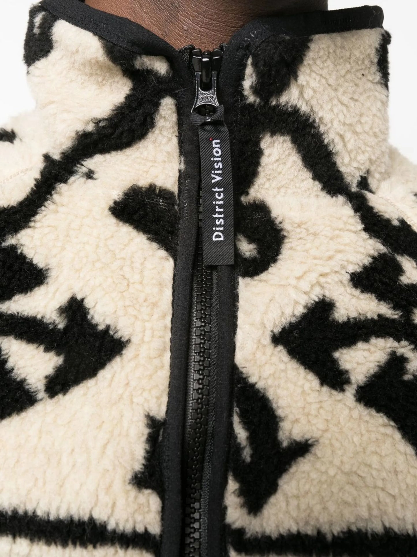 graphic-pattern fleece jacket