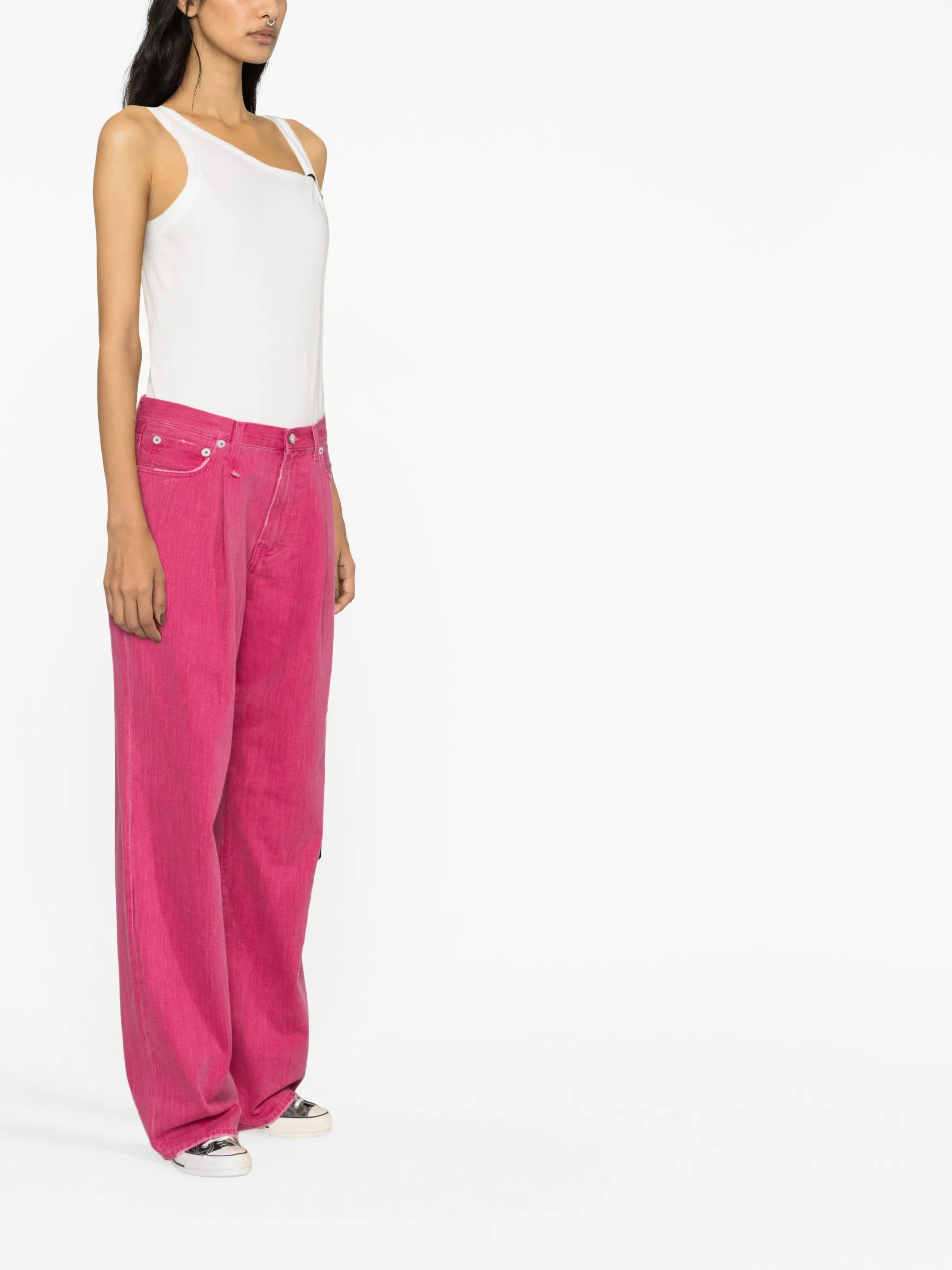 pleat-detailed wide-leg jeans