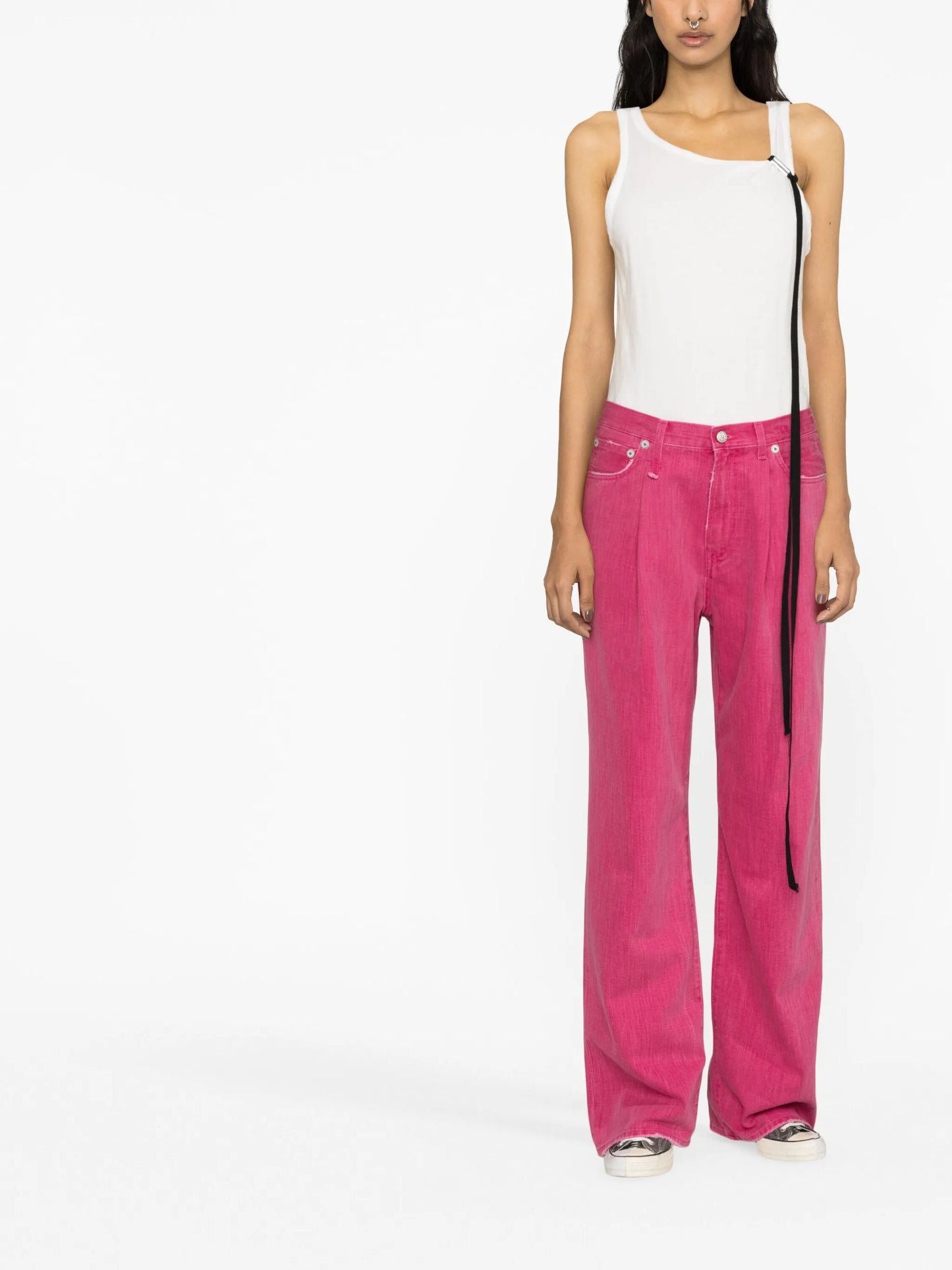 pleat-detailed wide-leg jeans