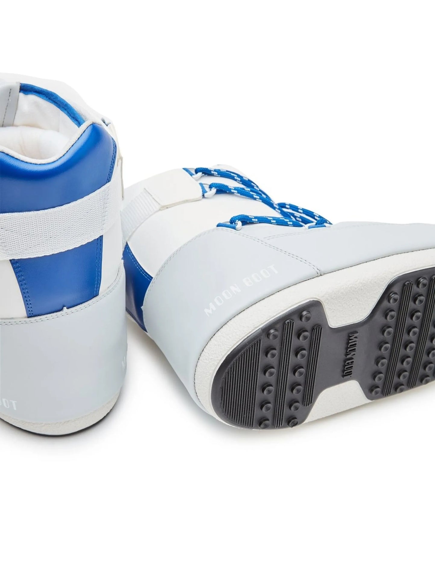 lace-up sneaker boots
