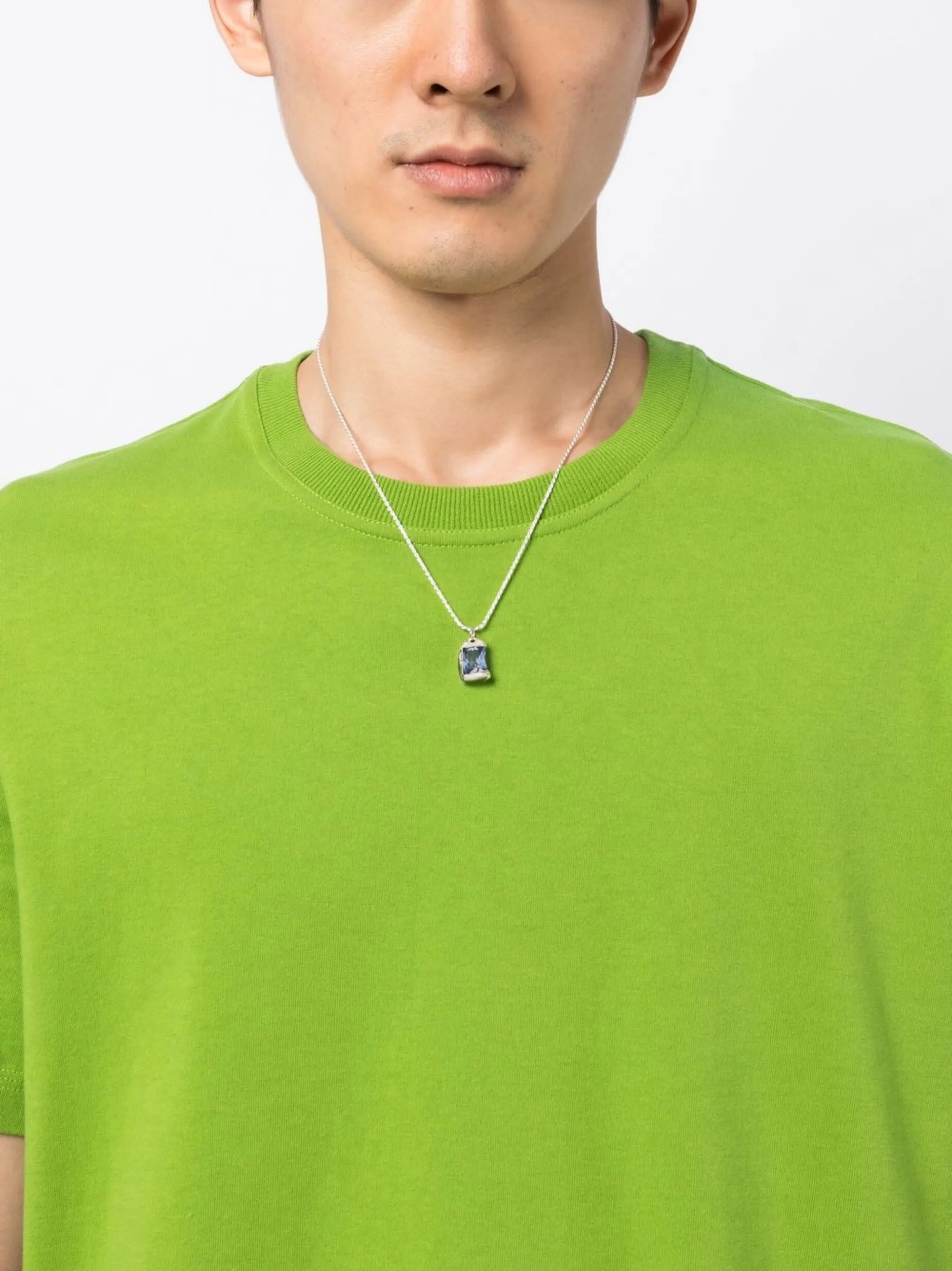 The Rose blue sapphire pendant