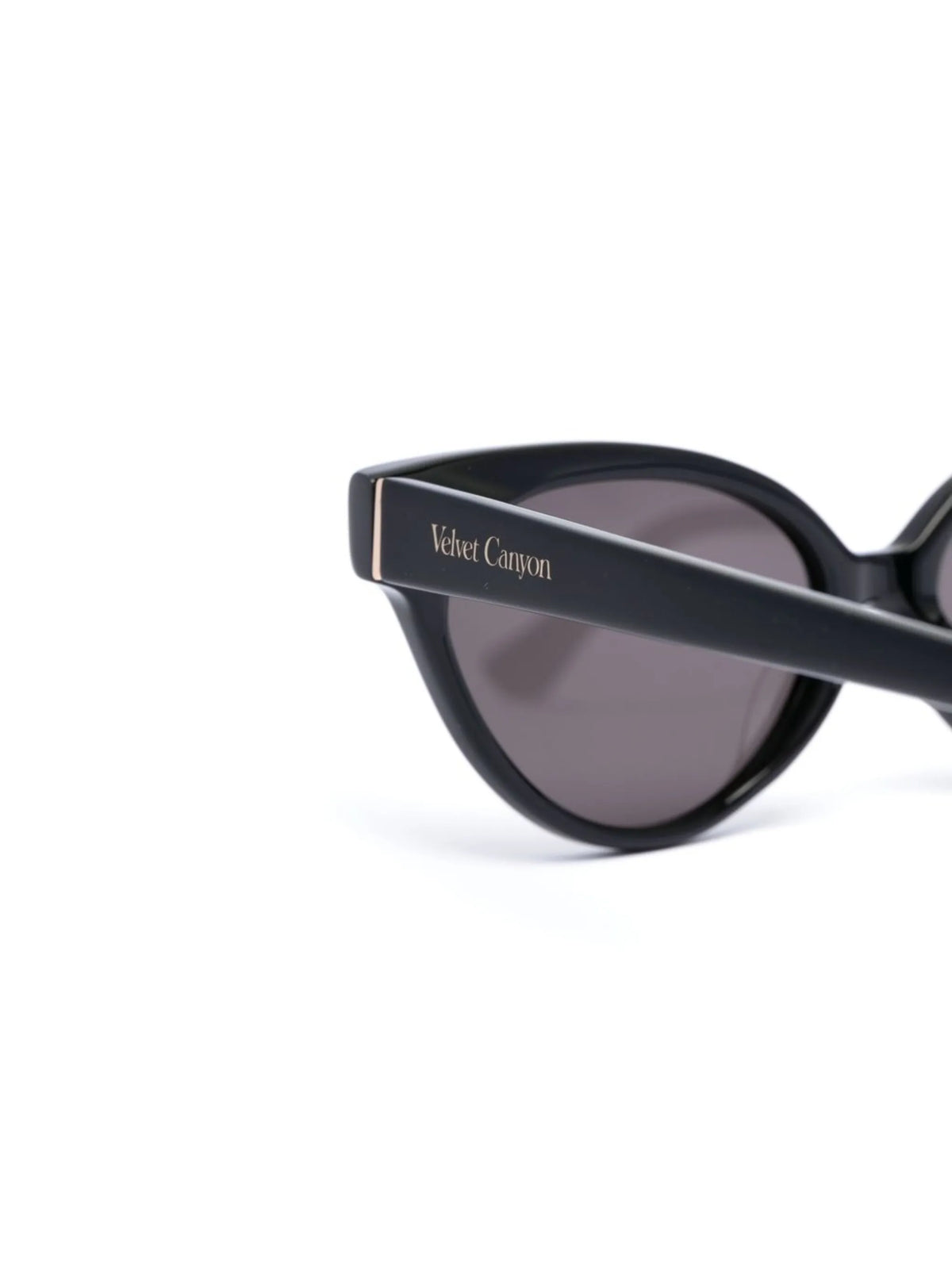 Beat Generation cat-eye sunglasses