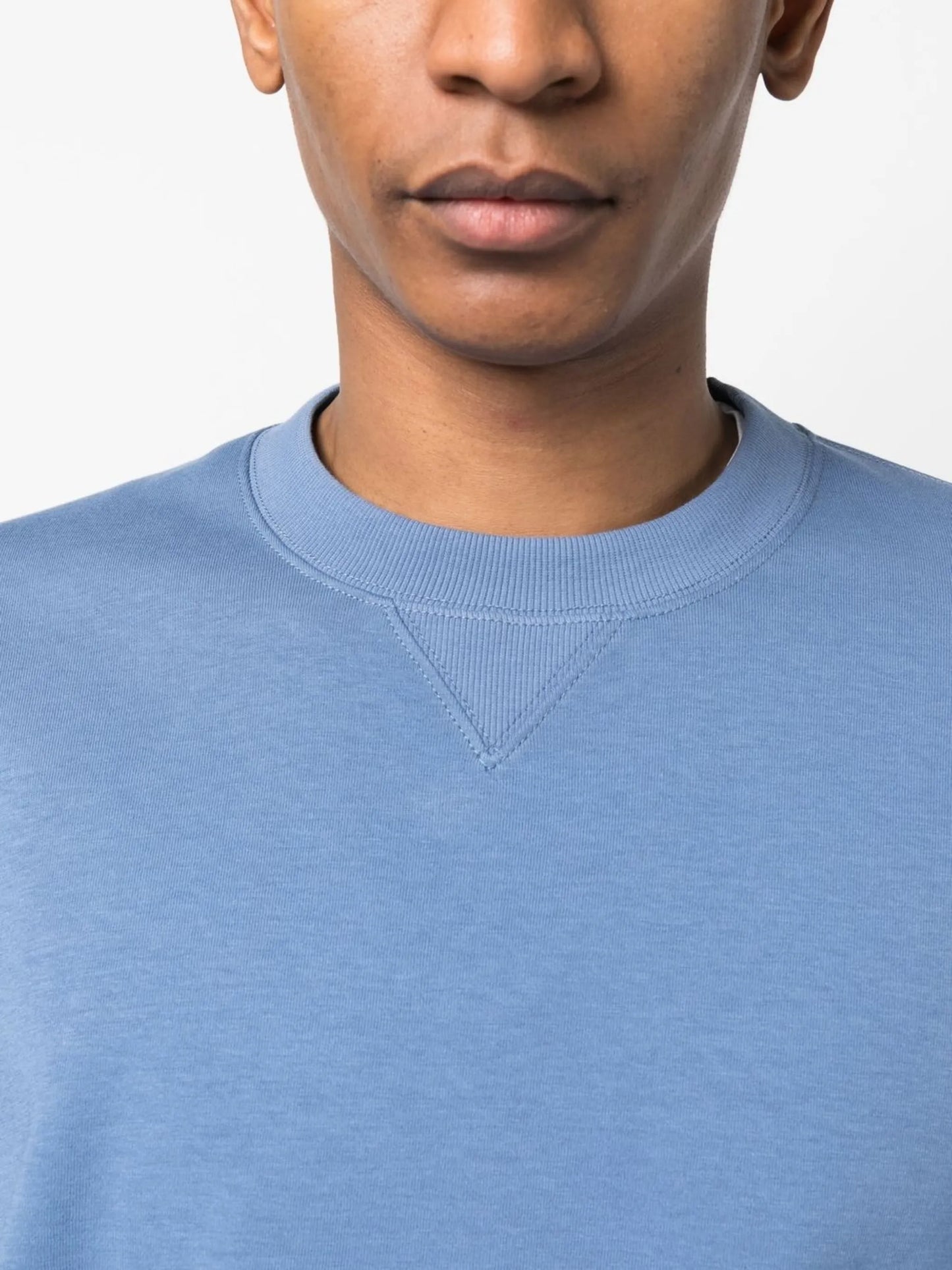long-sleeved cotton jumper