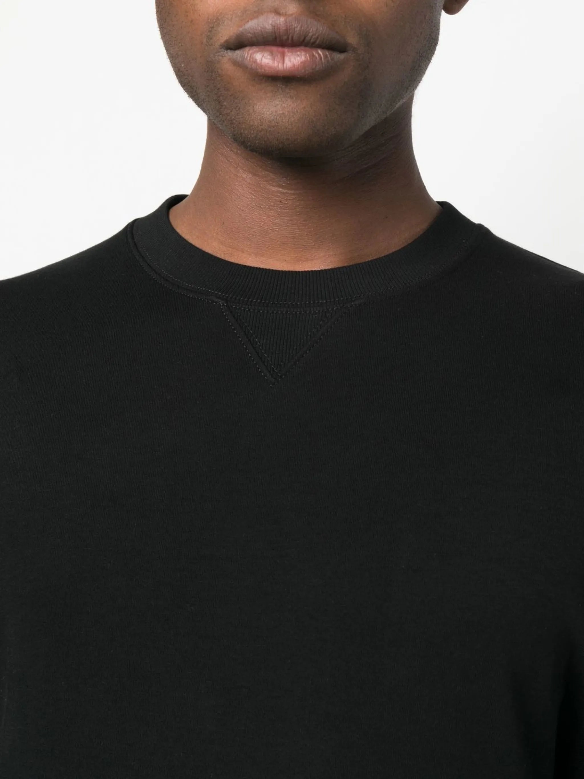 long-sleeved cotton jumper