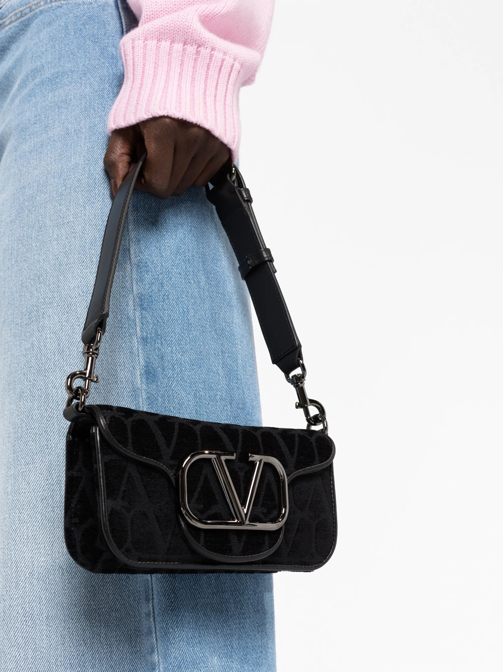 VLogo-monogram shoulder bag