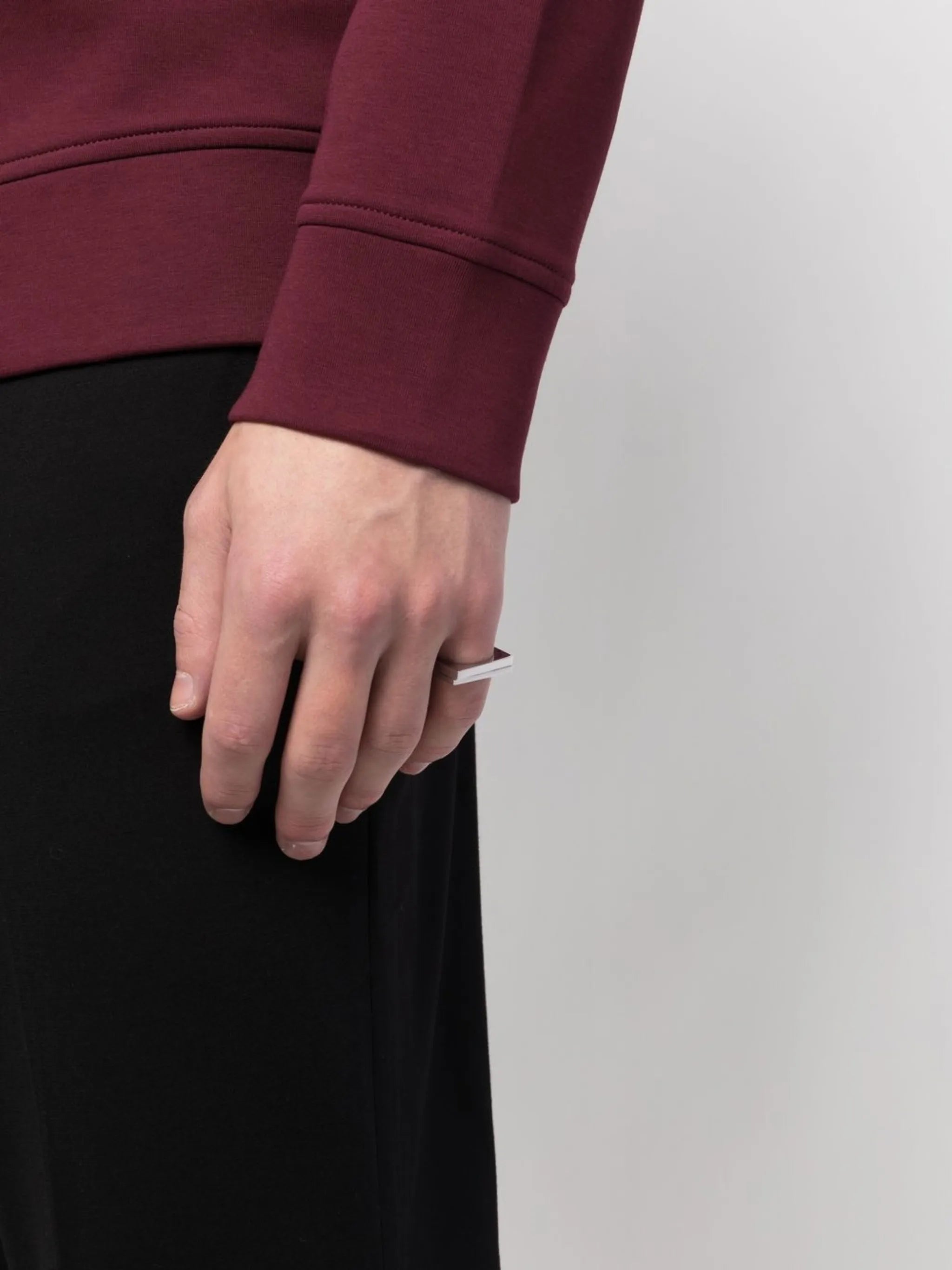 Step L layered ring
